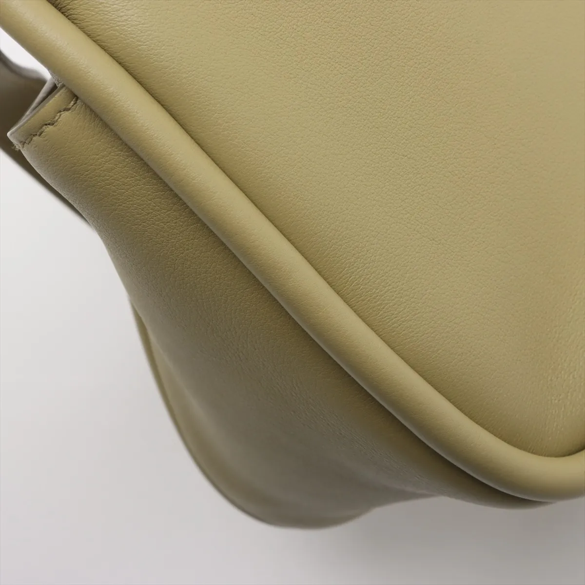 Soft Grain Darling Leather 2WAY Handbag Green 1BA451 — view 12