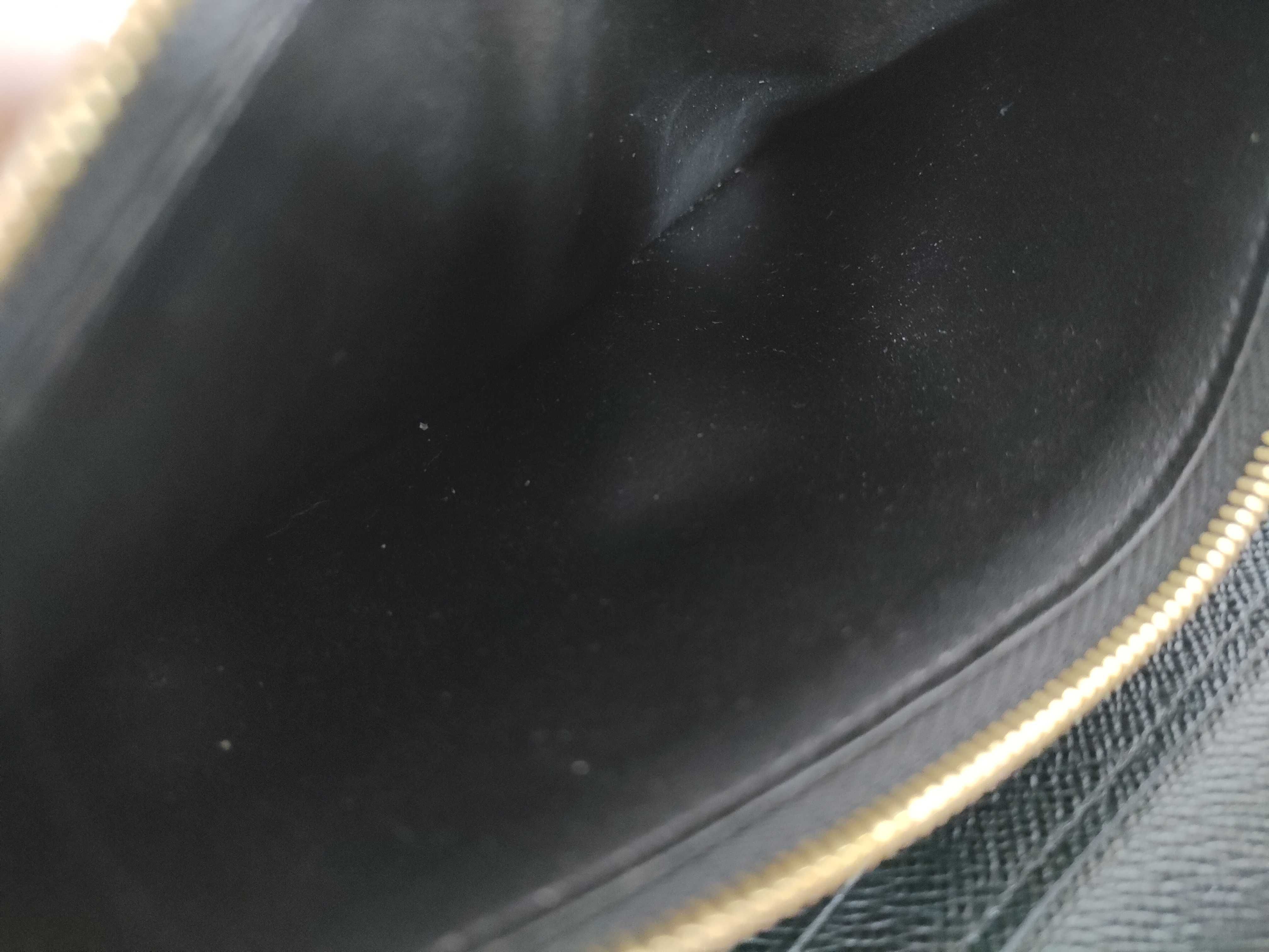 Epi LV Epi Chain Shoulder Bag — view 7
