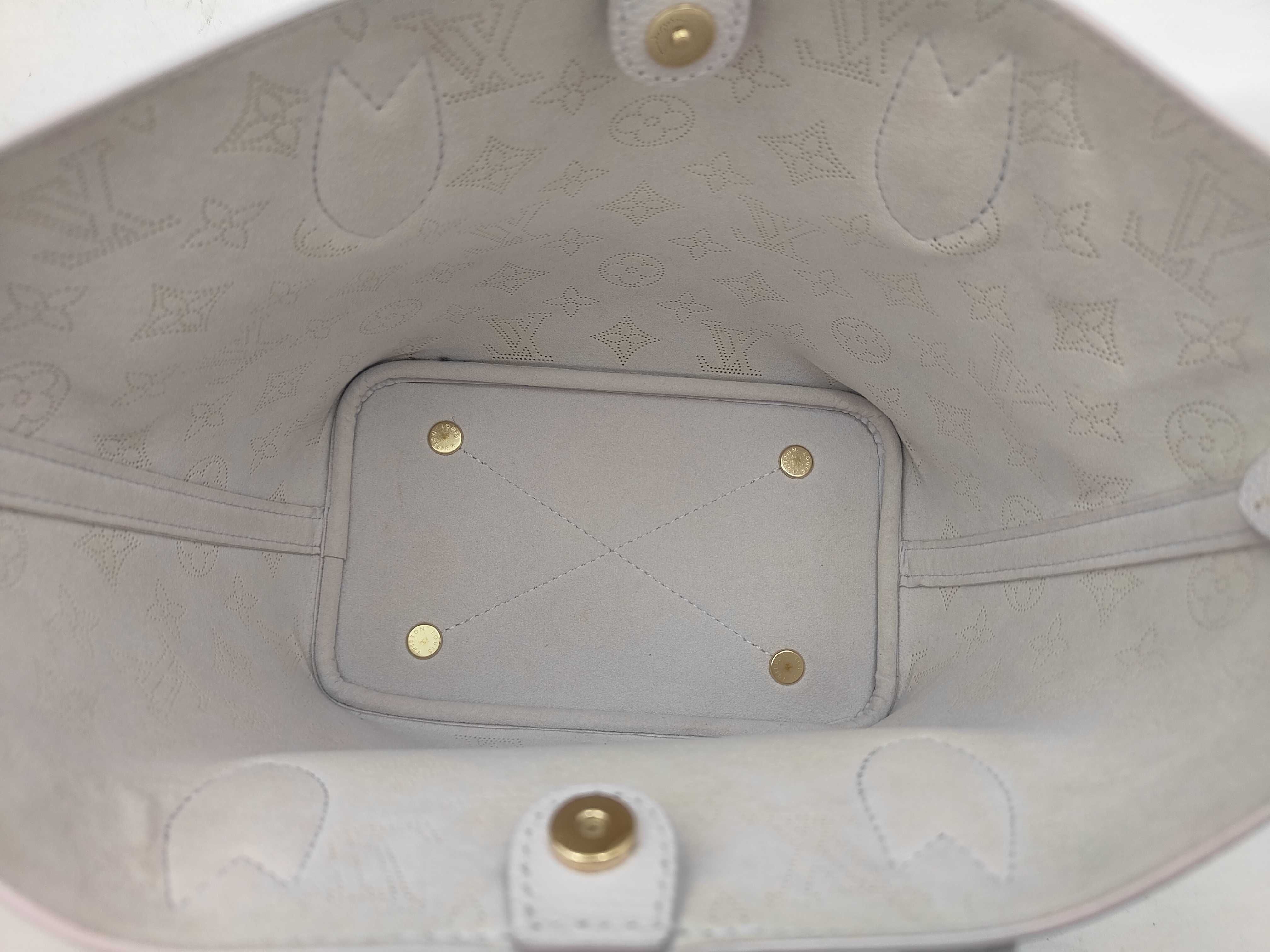 Mahina Blossom PM M23196 Handbag — view 8