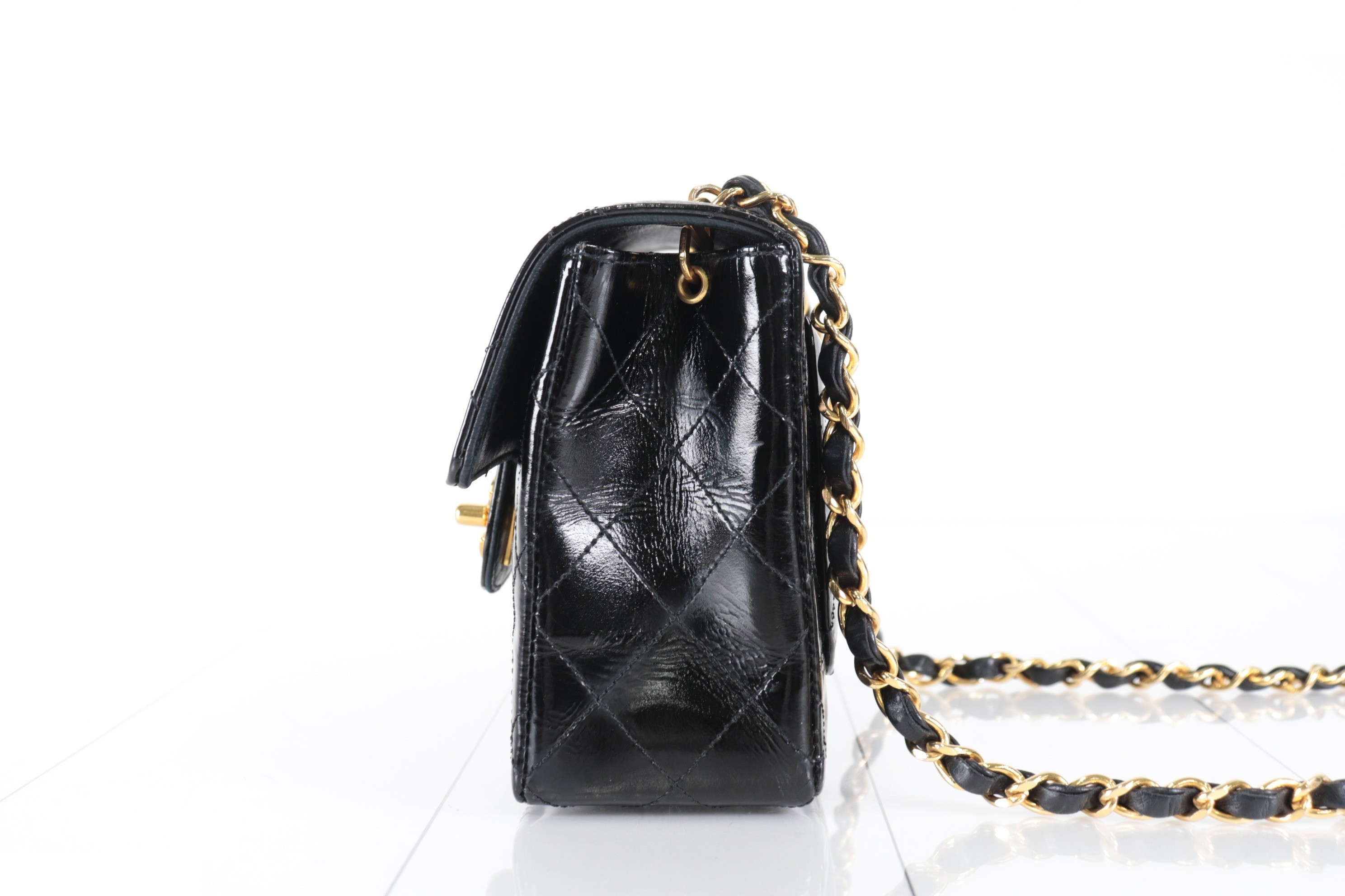 Minimat Patent Chain Shoulder Bag, Unit 1 — view 5
