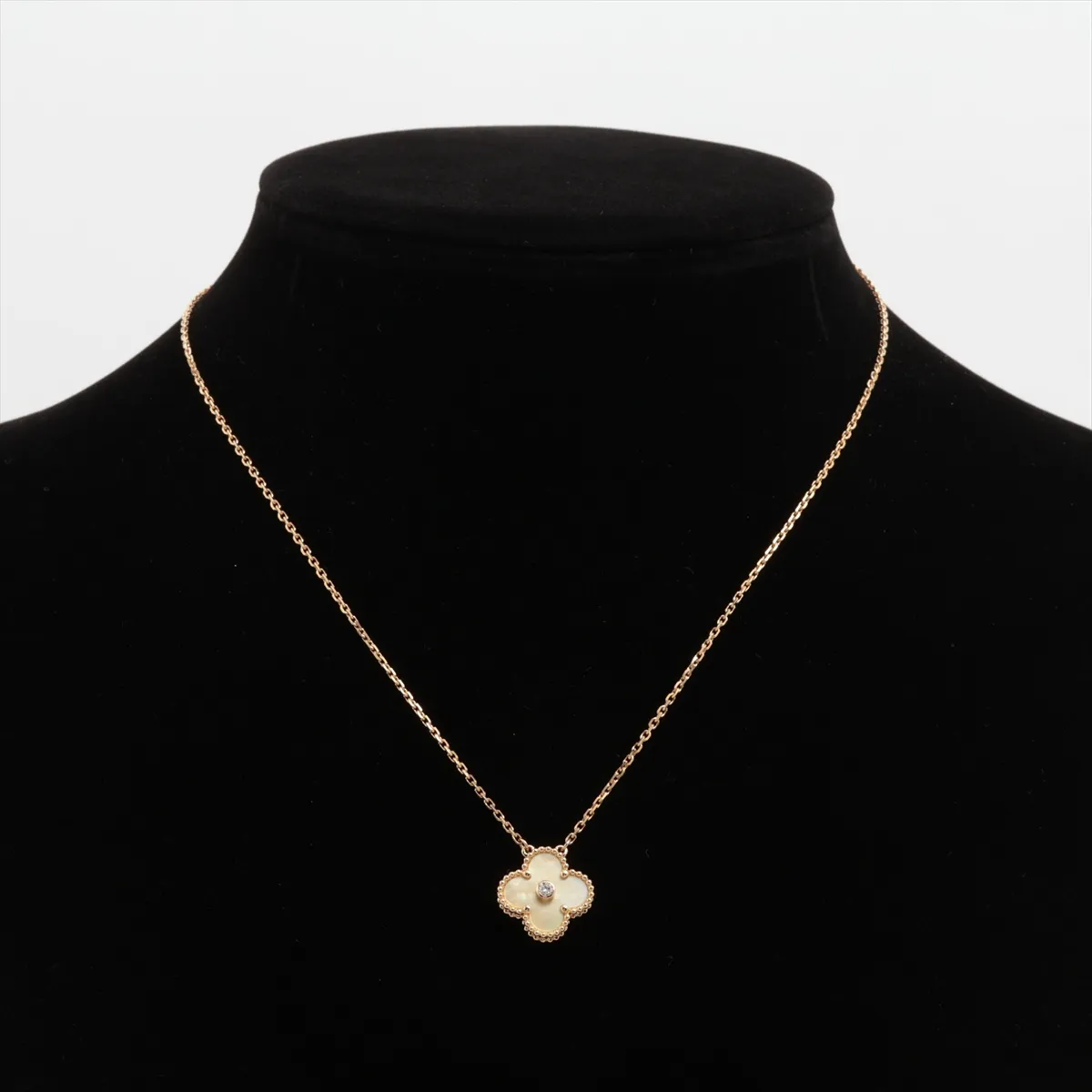 Vintage Alhambra Golden Shell Diamond Necklace 750 (YG) 6.5g 0.05 JA177768 — view 5
