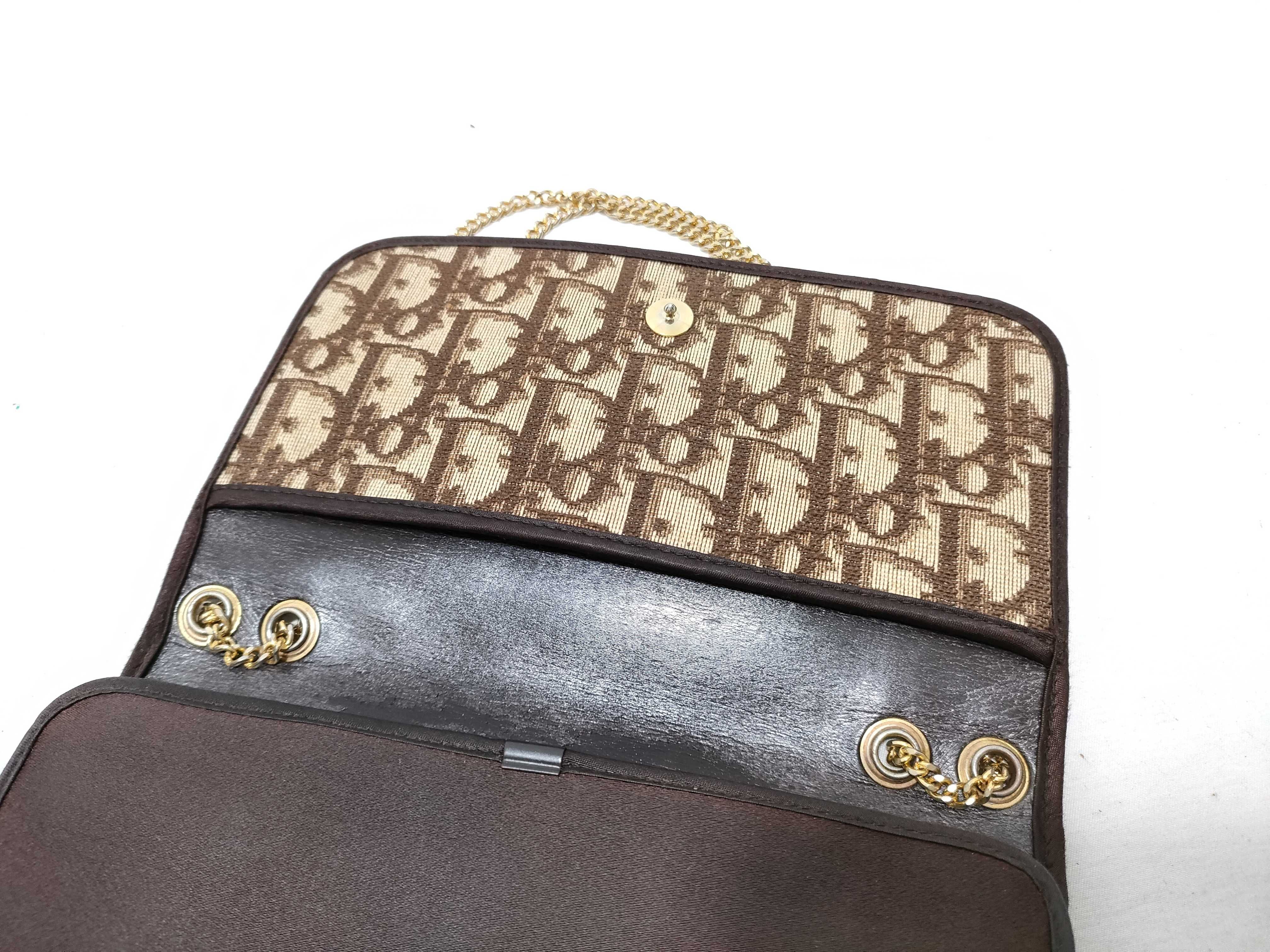 Bordeaux Bag Shoulder Bag — view 8