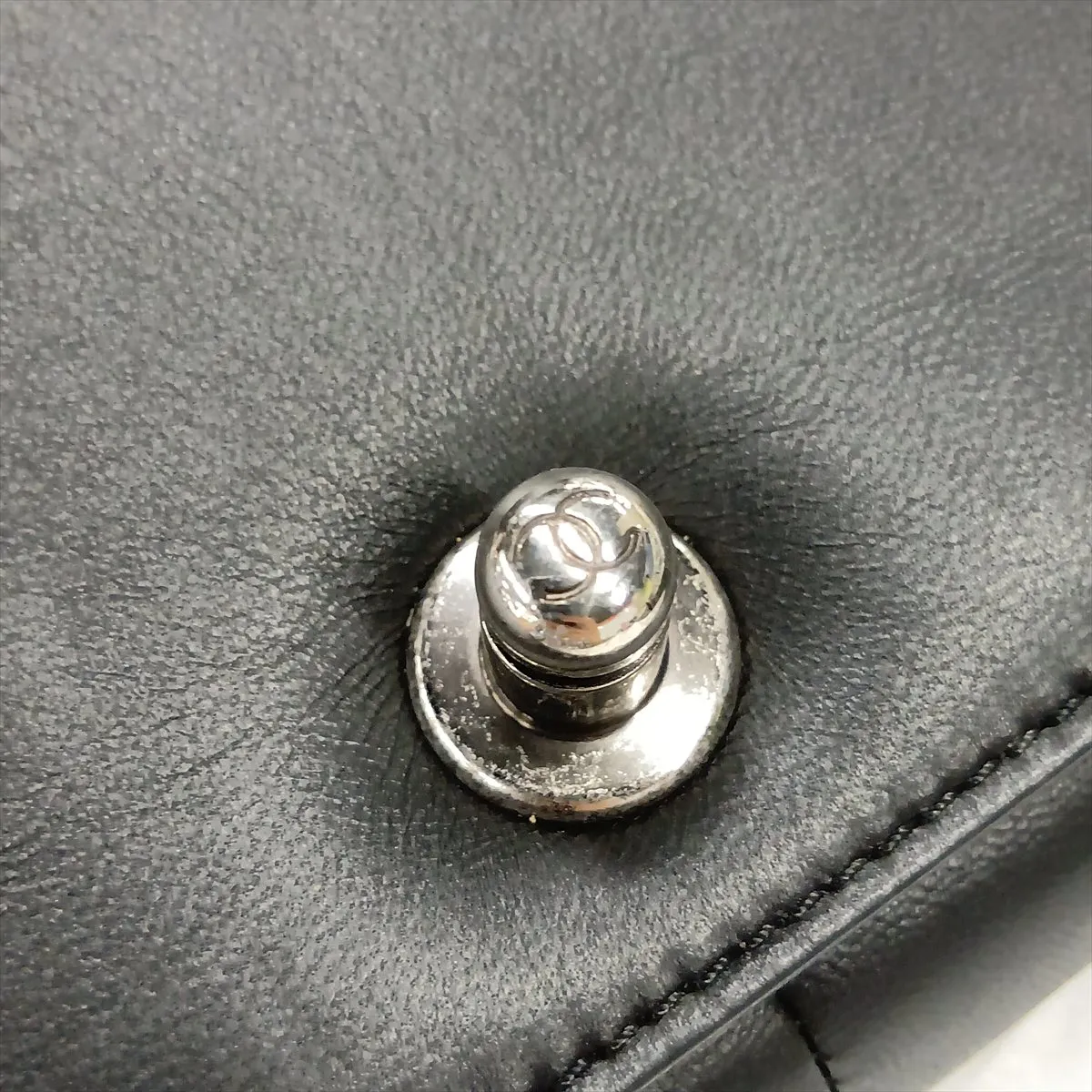 Boy Chanel 25 Lambskin Chain Shoulder Bag, Black with Gunmetal Hardware, 20899451, Serial Number in the 20s, A67086 — view 11