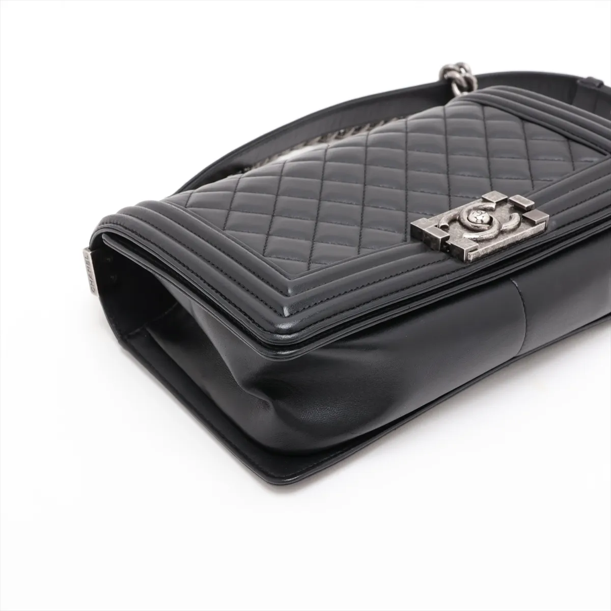 Boy Chanel 25 Lambskin Chain Shoulder Bag, Black with Gunmetal Hardware, 20899451, Serial Number in the 20s, A67086 — view 4