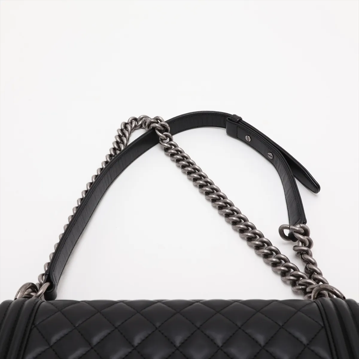 Boy Chanel 25 Lambskin Chain Shoulder Bag, Black with Gunmetal Hardware, 20899451, Serial Number in the 20s, A67086 — view 6