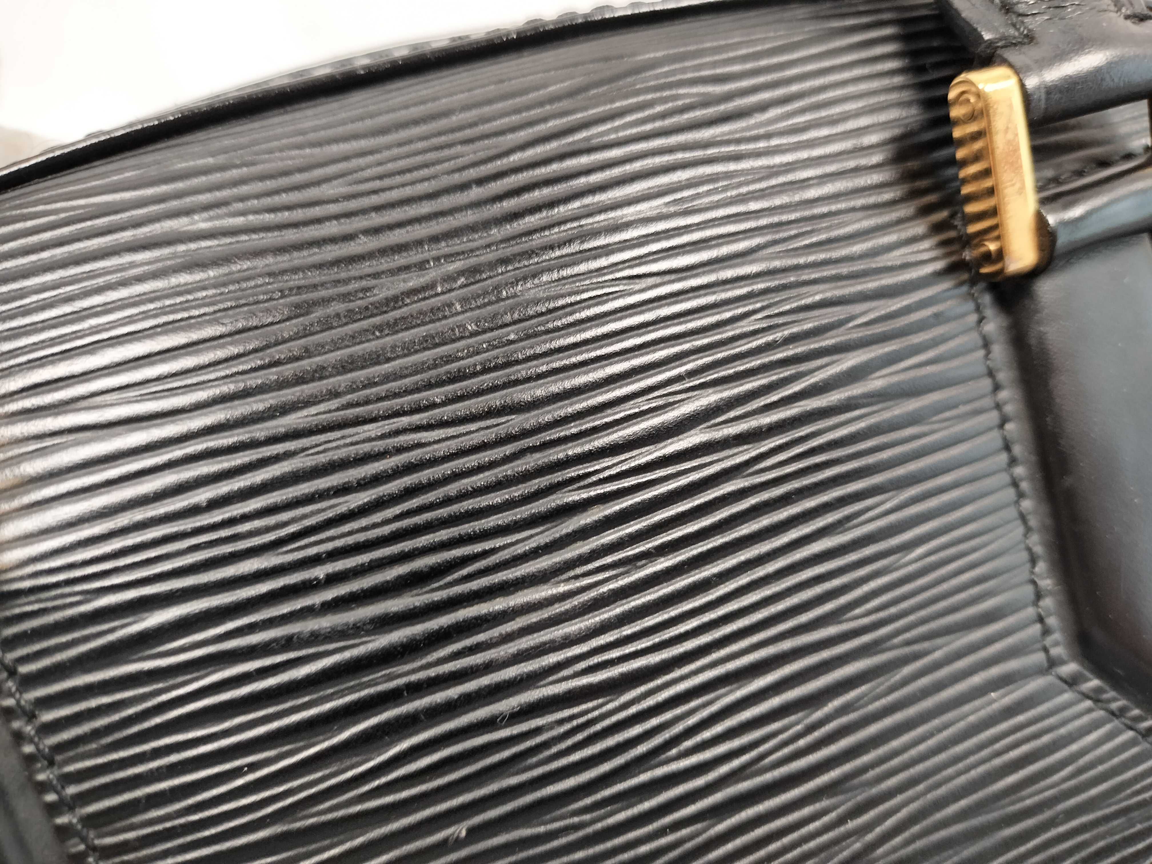 Epi Leather Jasmine M52782 TH0968 Black Handbag — view 15