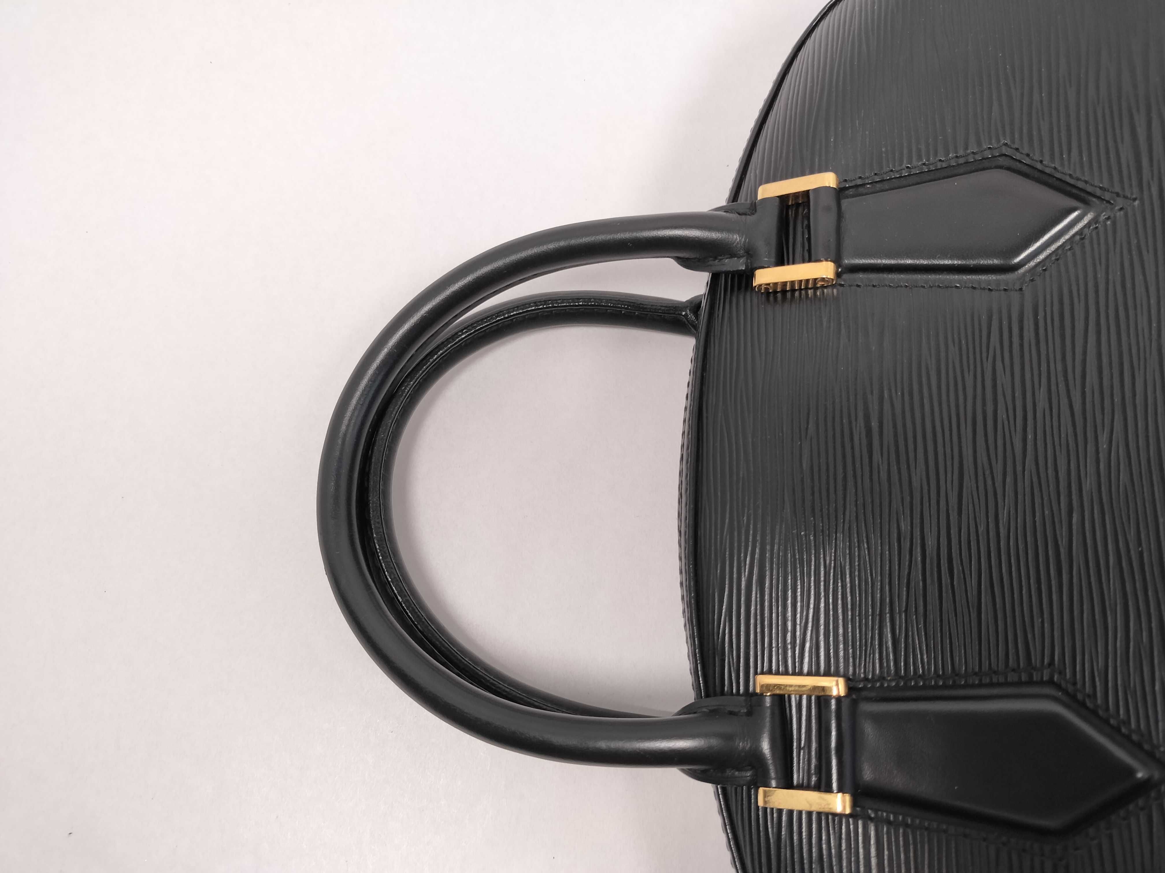 Epi Leather Jasmine M52782 TH0968 Black Handbag — view 3