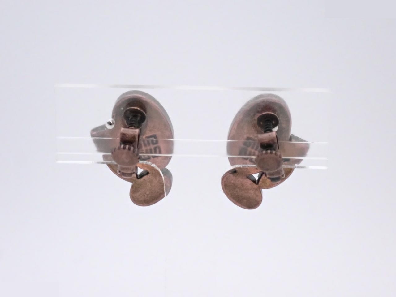 Other lines: Precious metals and earrings — view 2