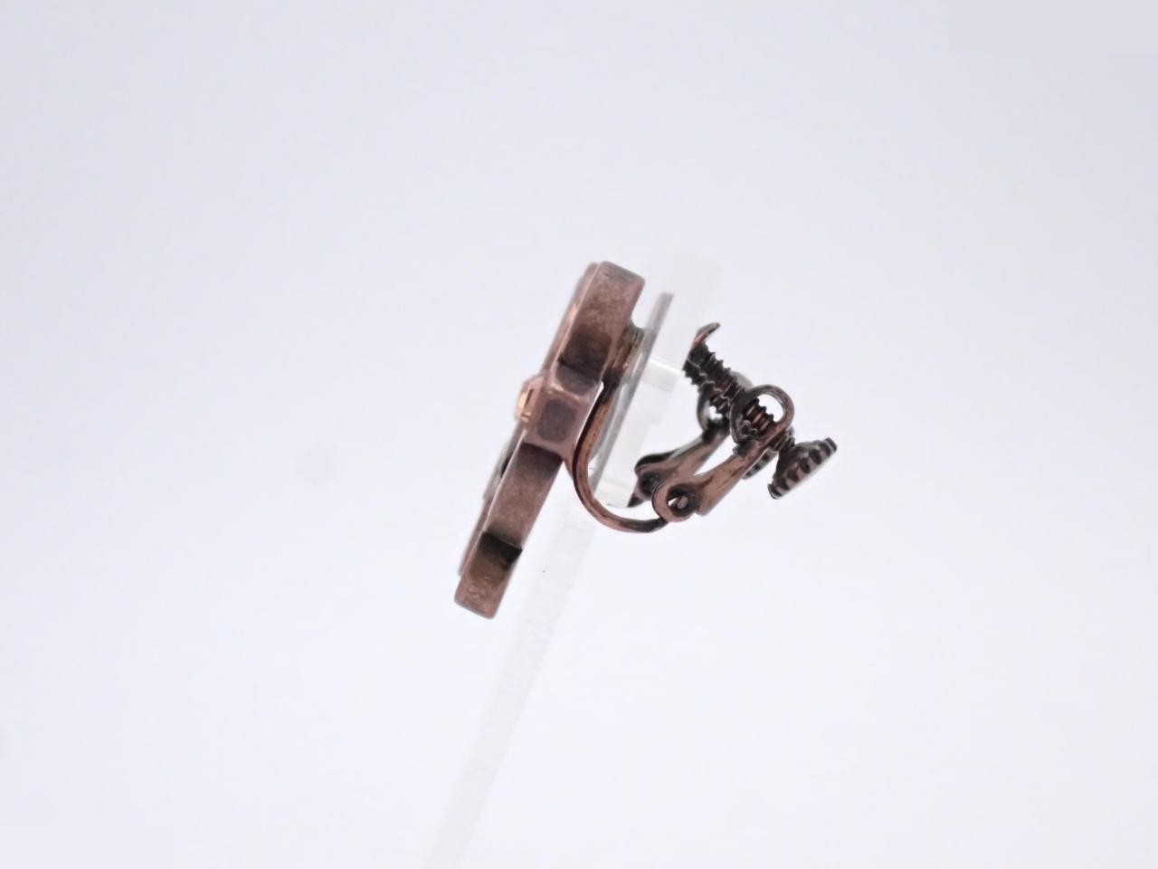 Other lines: Precious metals and earrings — view 3
