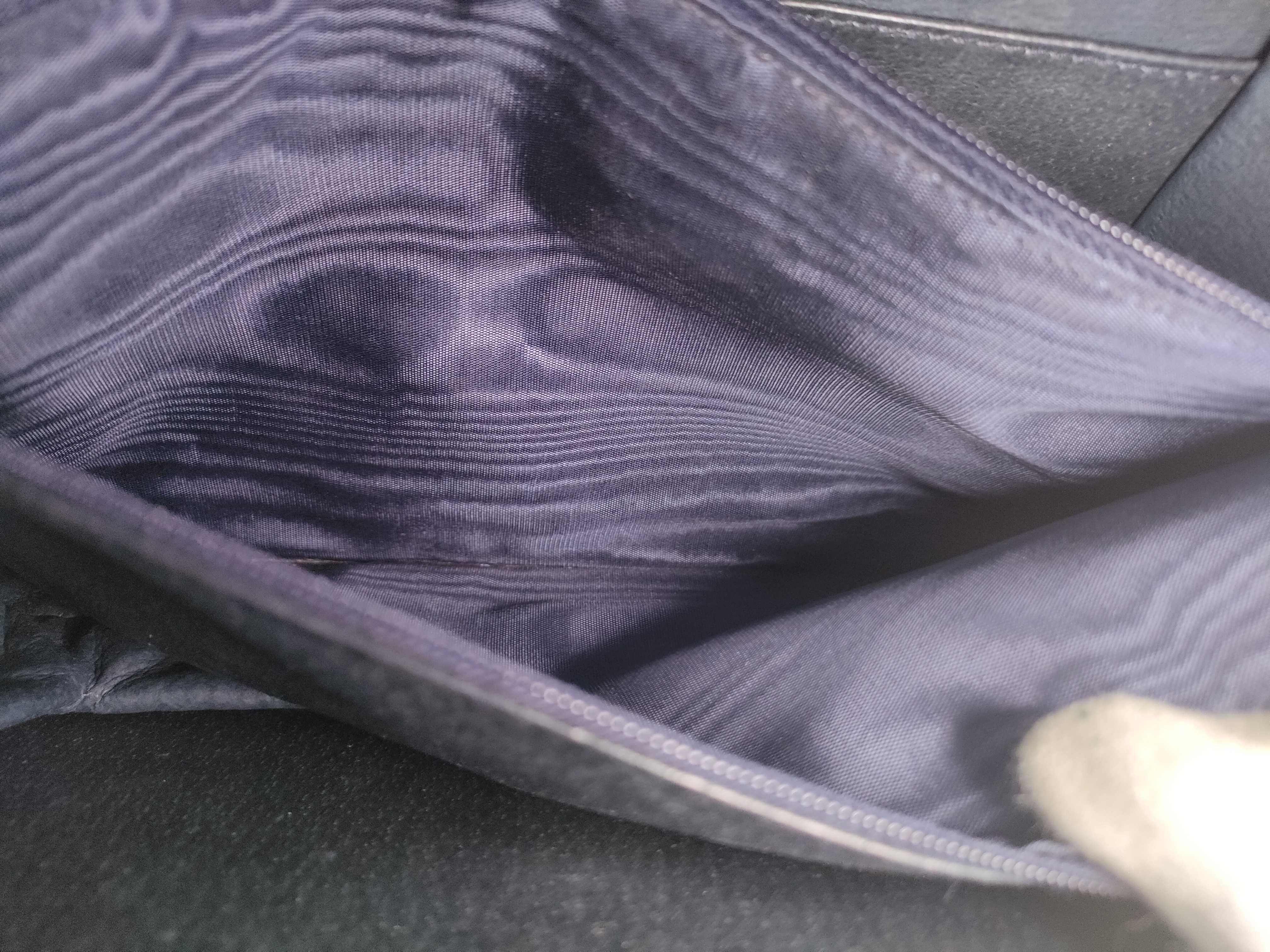 Lapis Lazuli Leather Navy Shoulder Bag — view 13
