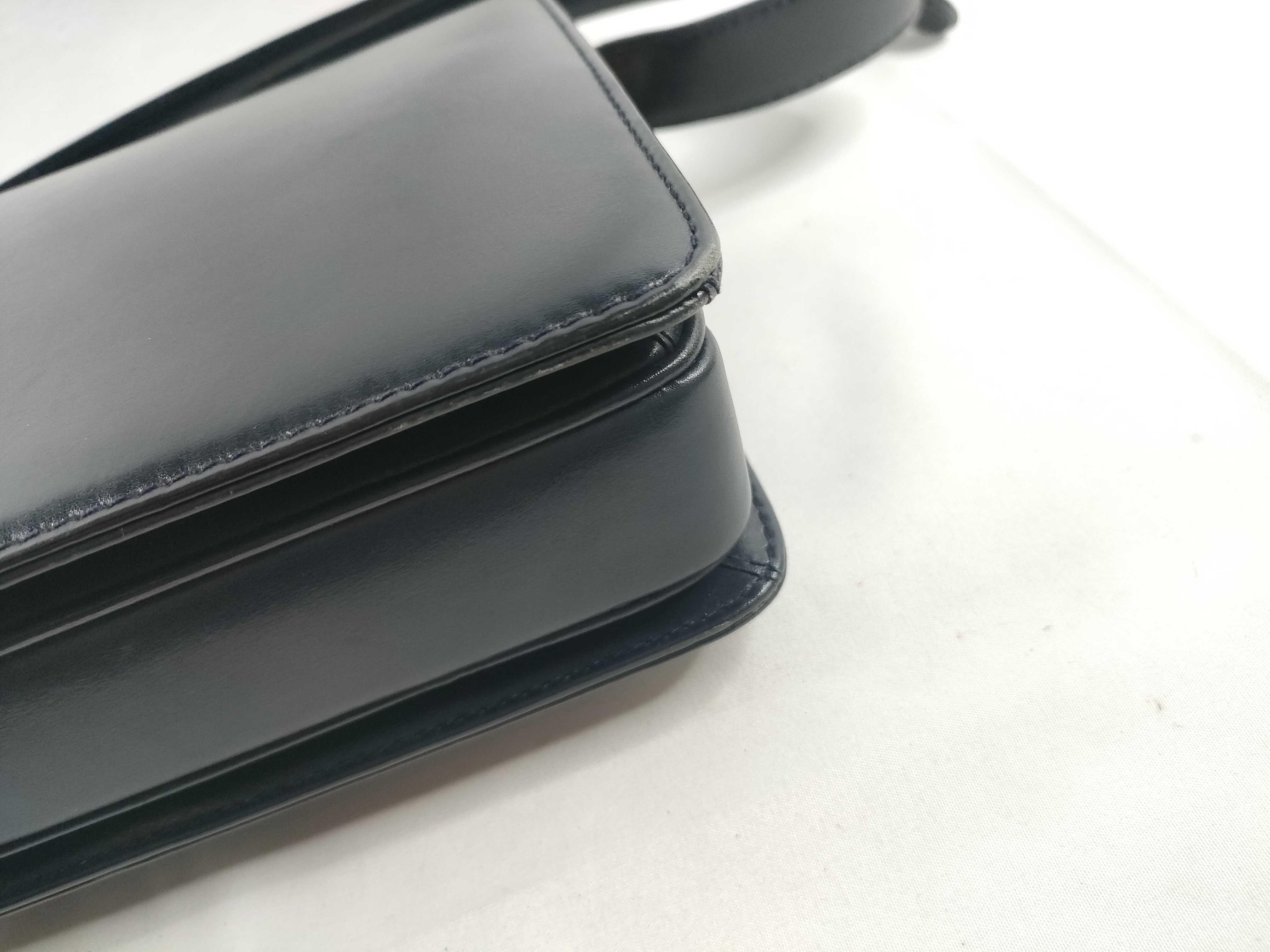 Lapis Lazuli Leather Navy Shoulder Bag — view 5