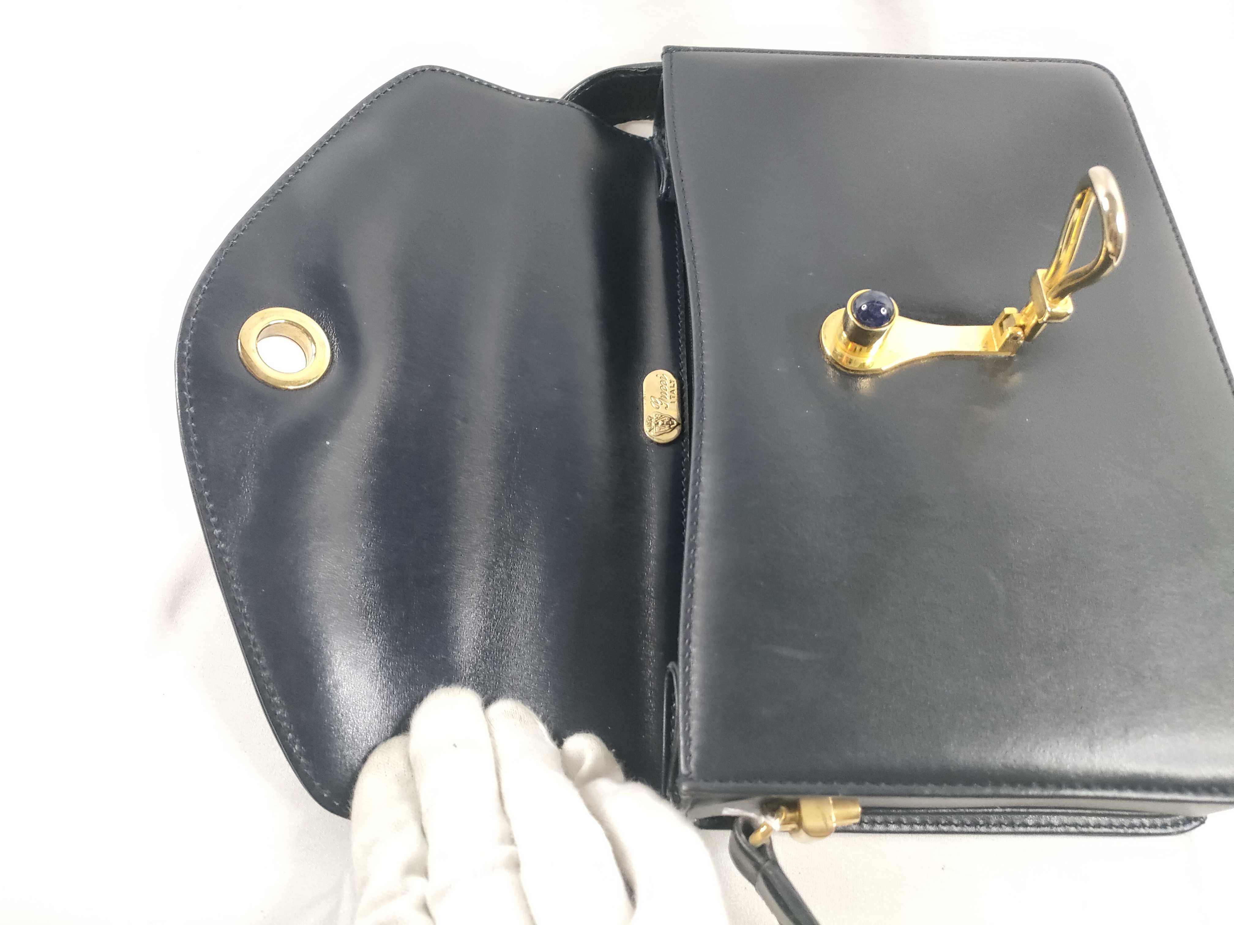 Lapis Lazuli Leather Navy Shoulder Bag — view 8