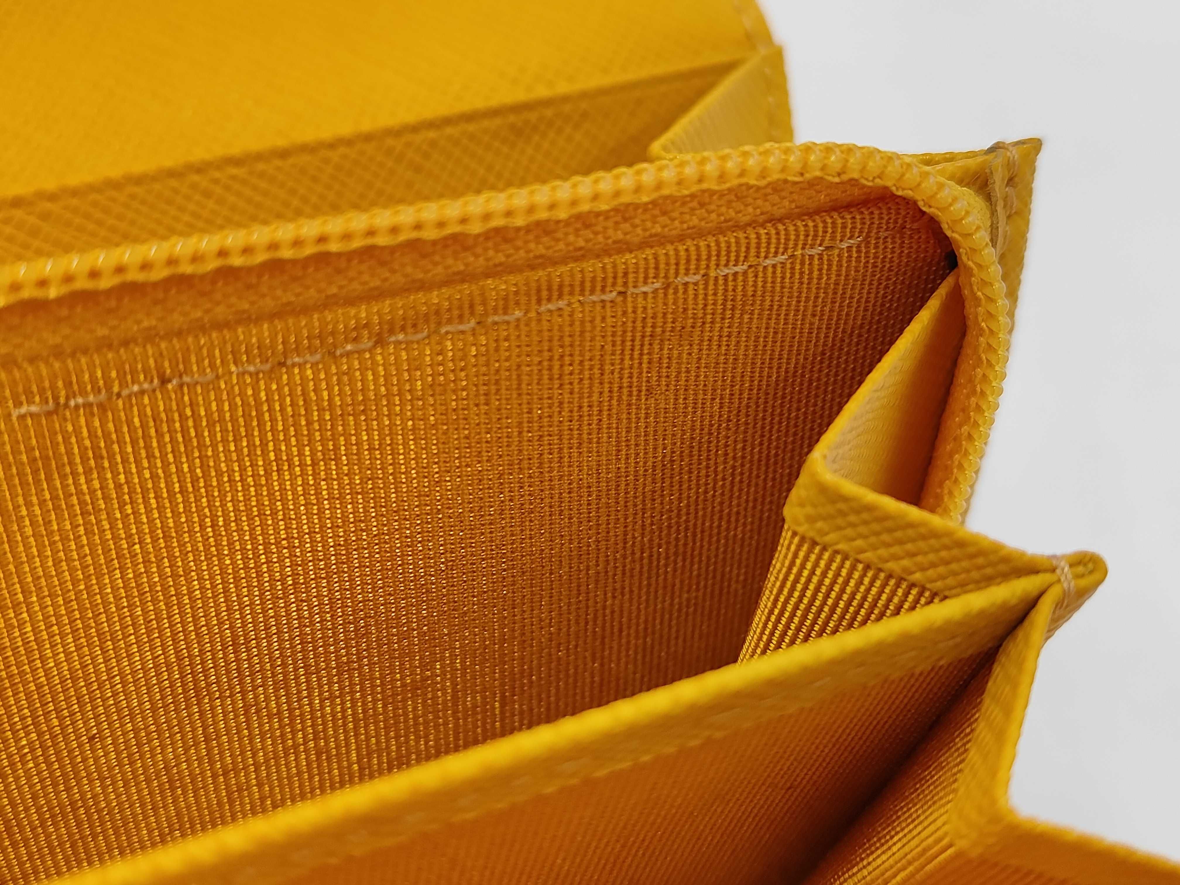 Compact Bi-fold Wallet, Yellow — view 10