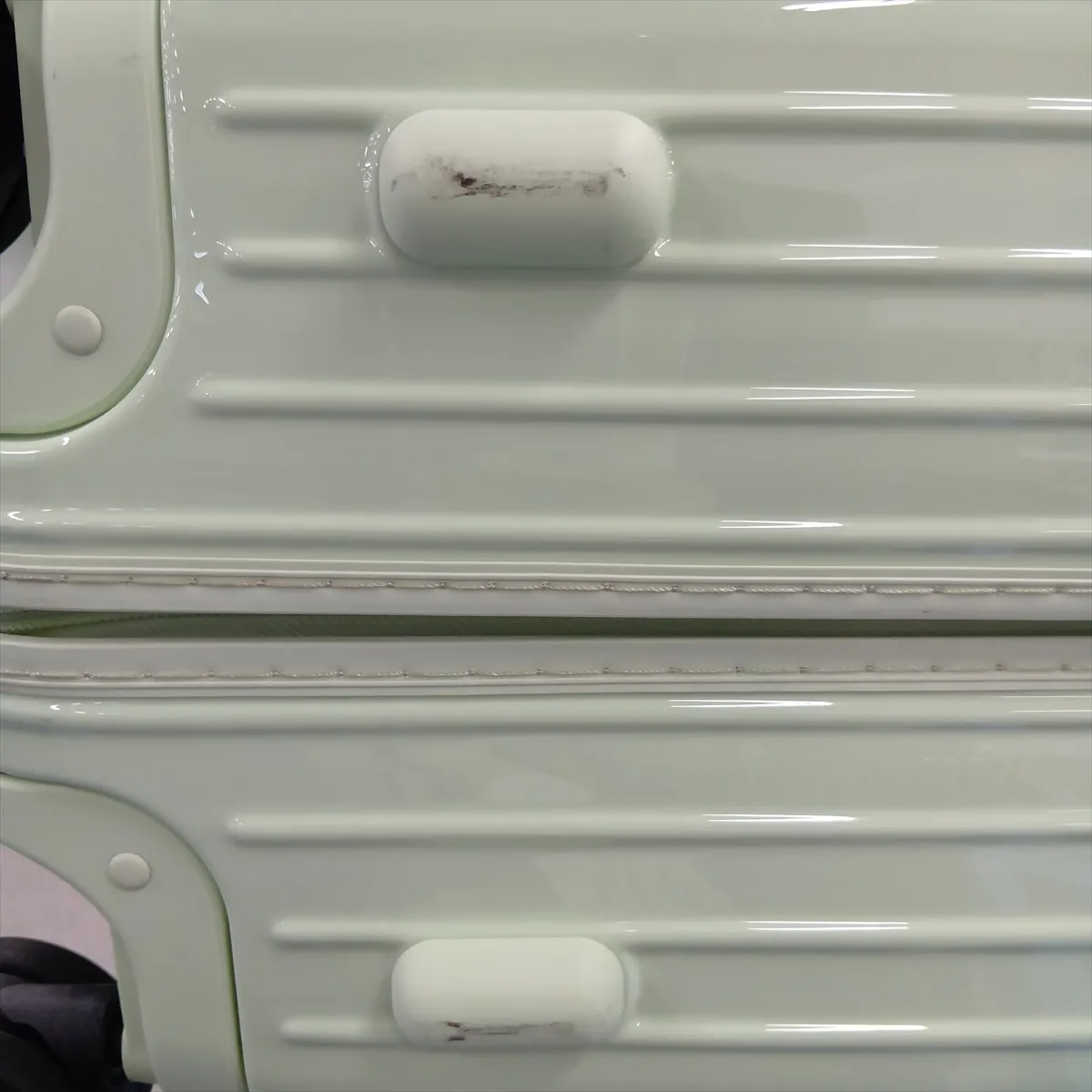 [Individually packaged] Rimowa Essential Cabin L Polycarbonate Carry-on Suitcase, Green — view 14