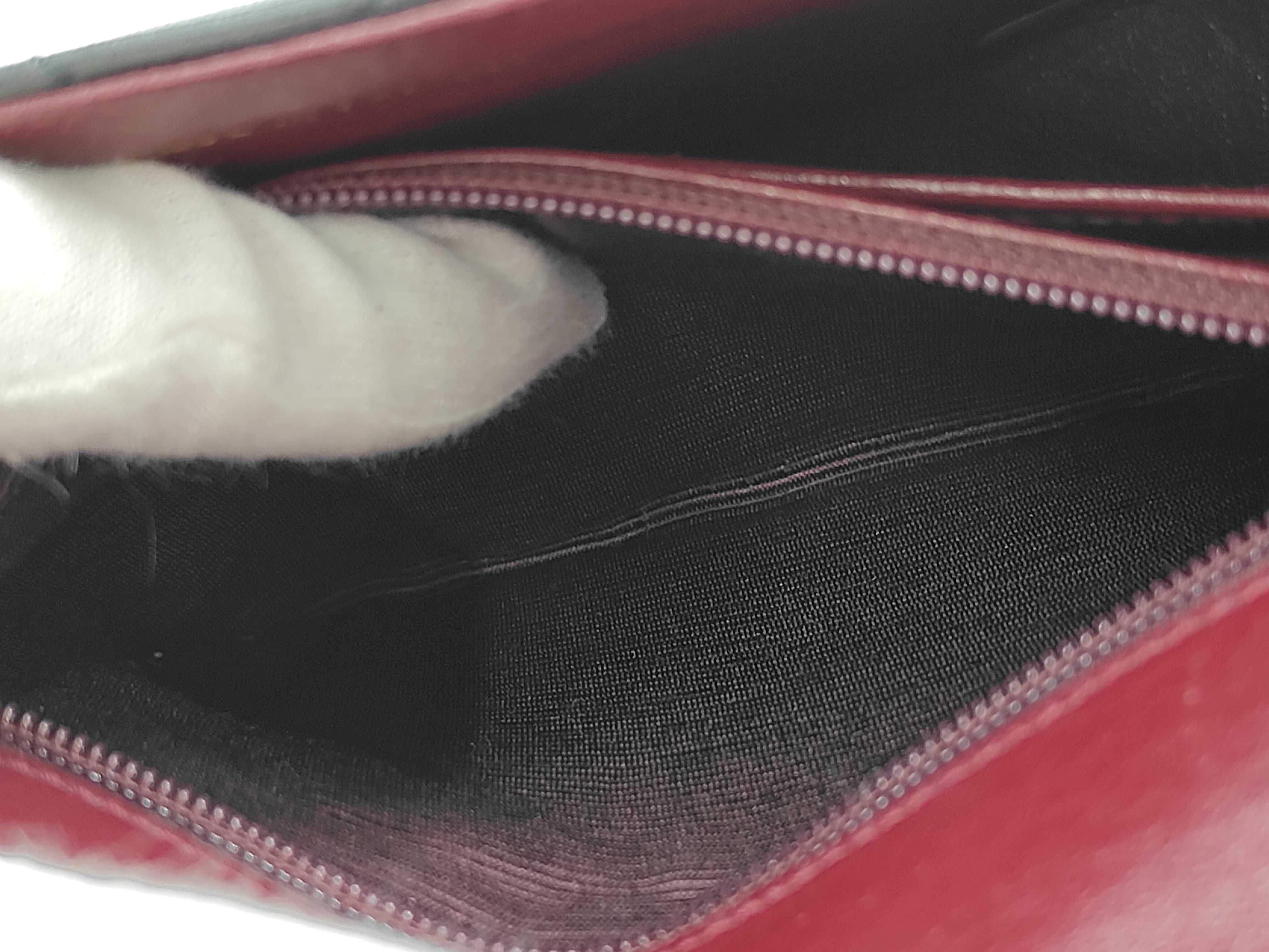 Lambskin Matelassé Pochette Chain Shoulder Bag — view 12