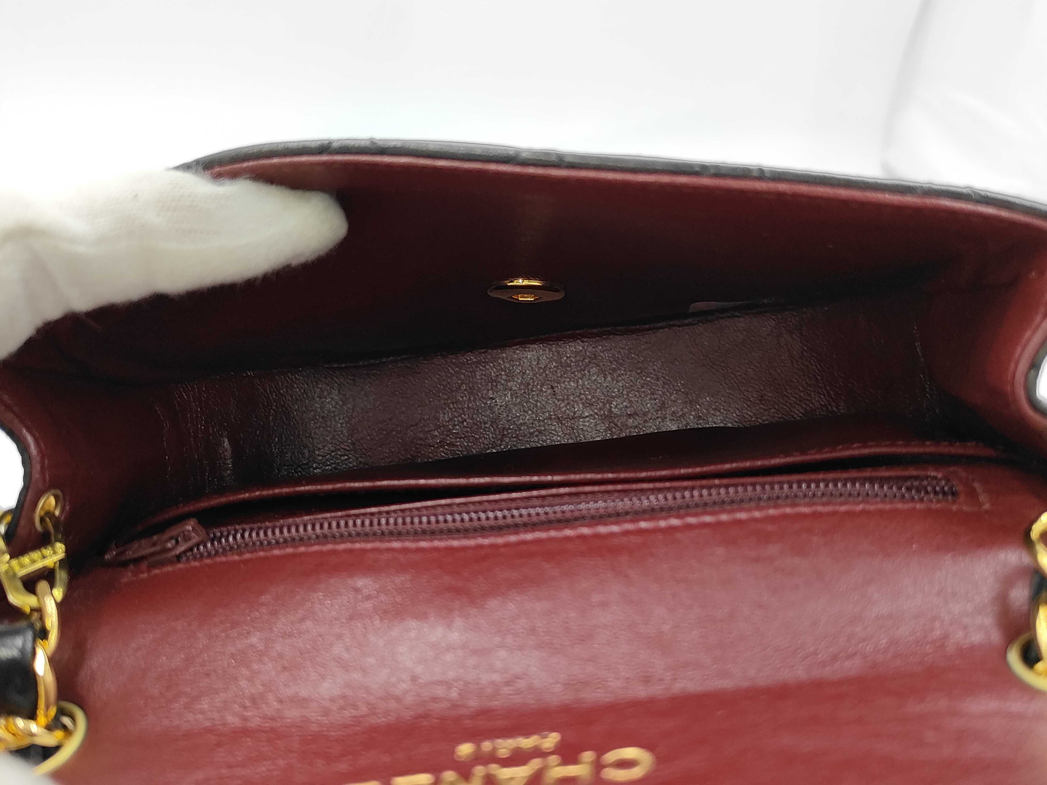 Lambskin Matelassé Pochette Chain Shoulder Bag — view 9