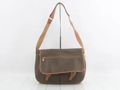 Other lines: Bags and shoulder bags