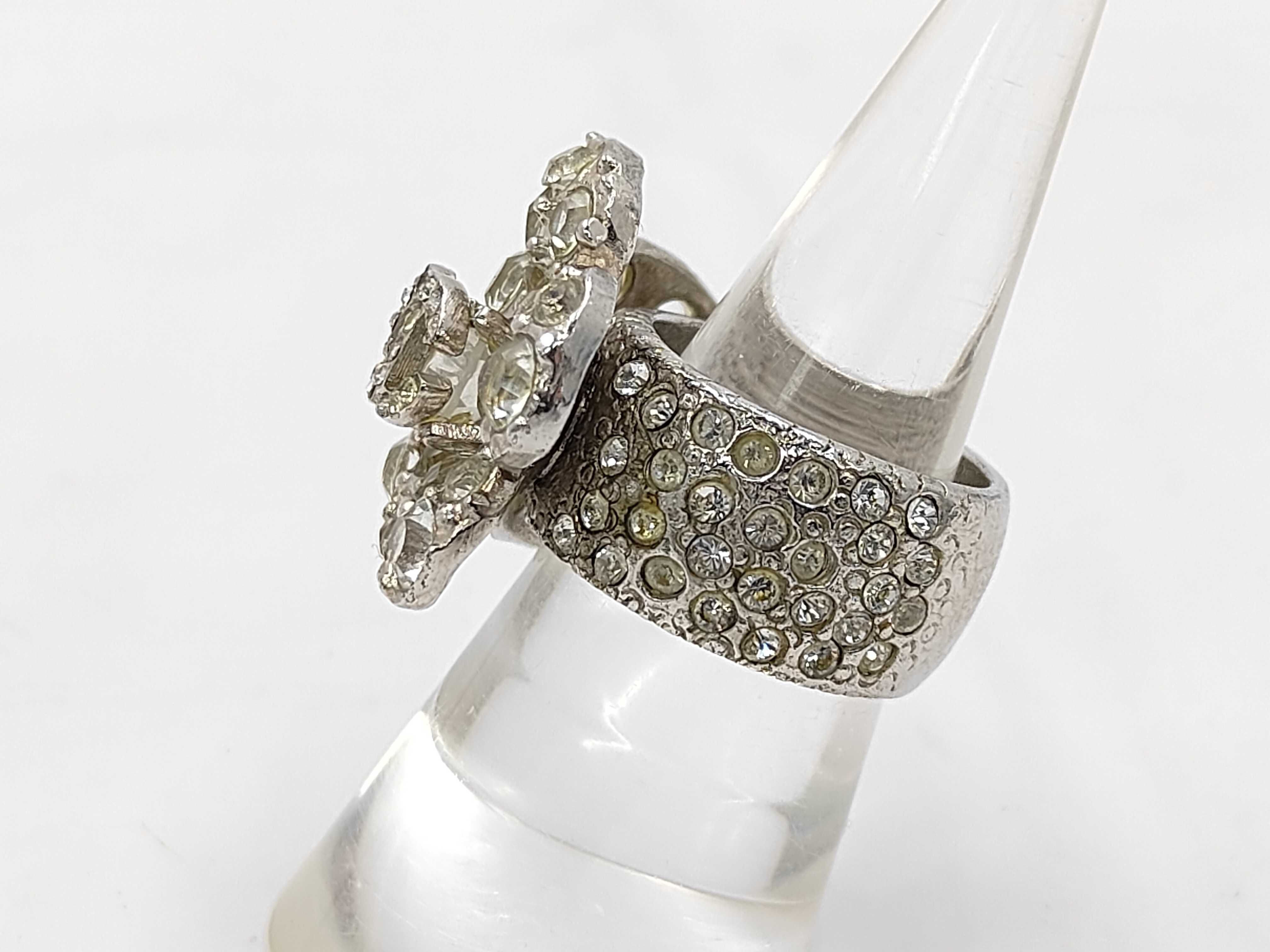 03A Ring — view 2