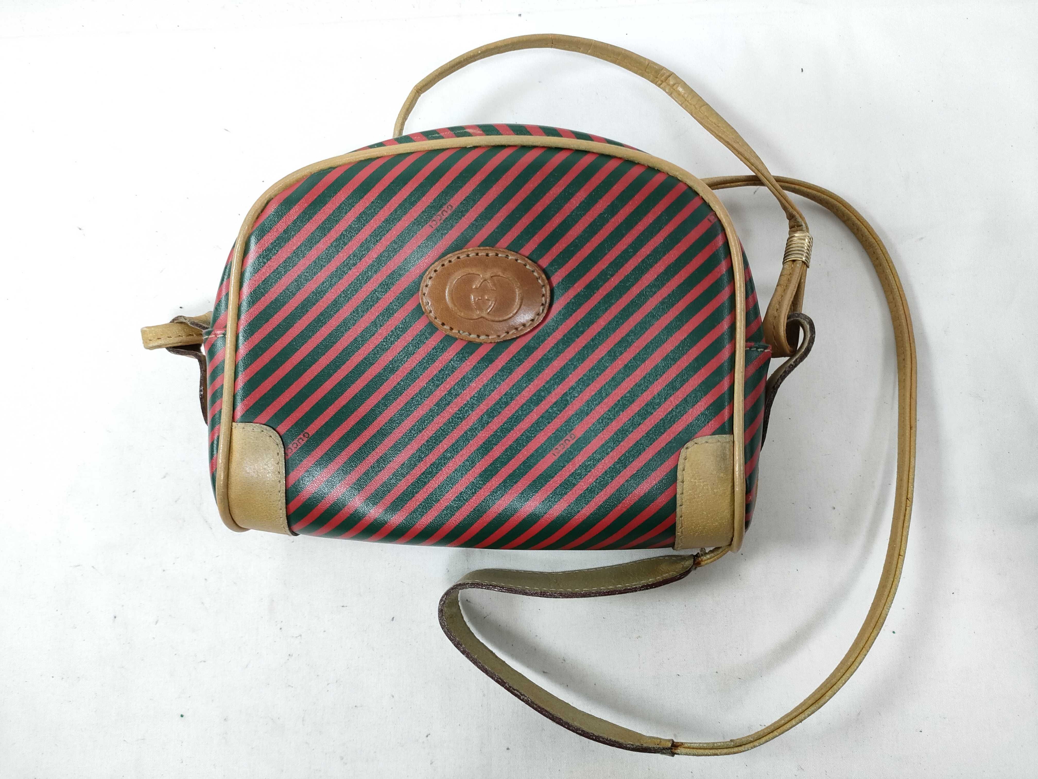 Regate Line Shoulder Bag