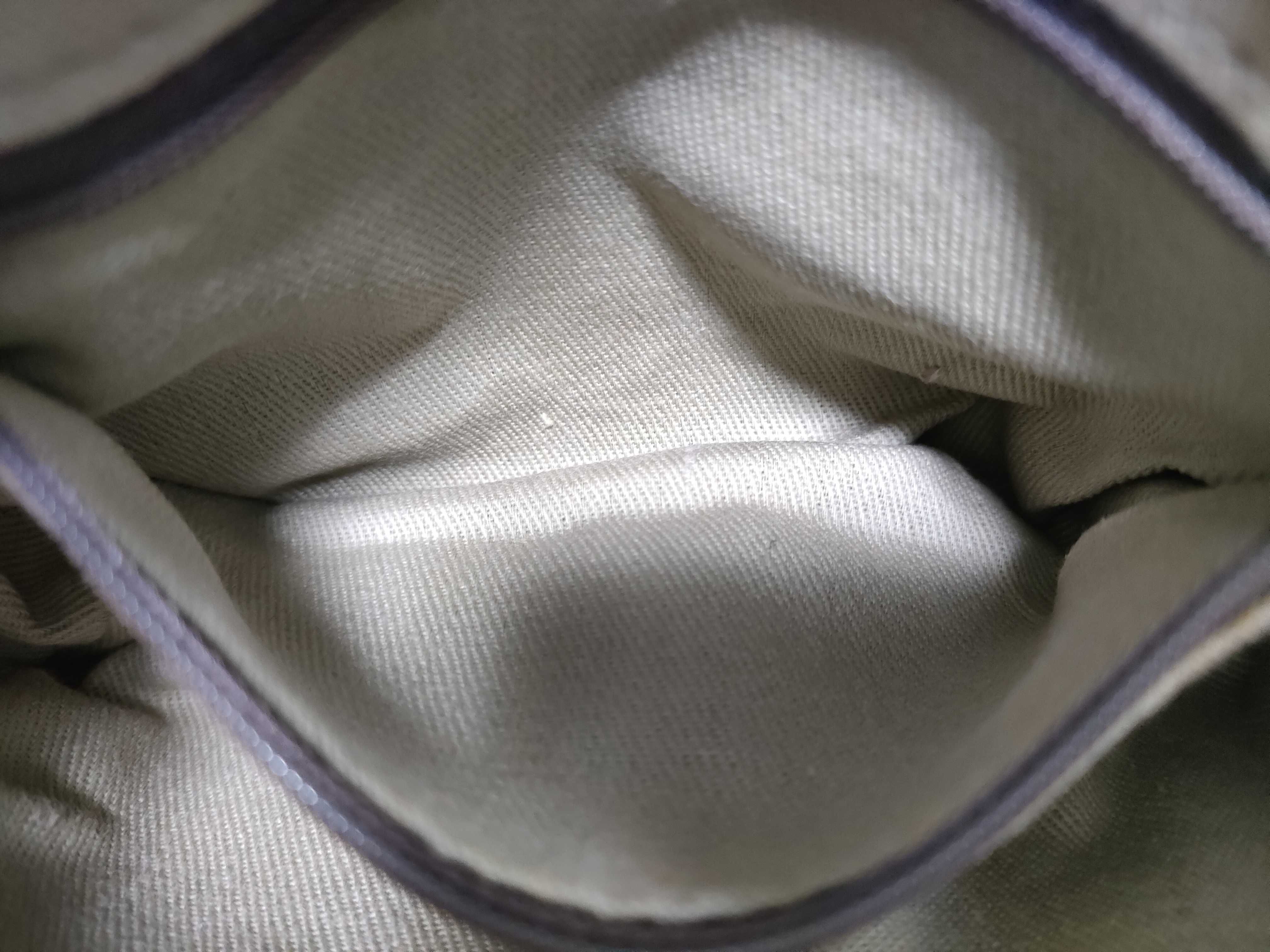 Regate Line Shoulder Bag — view 11