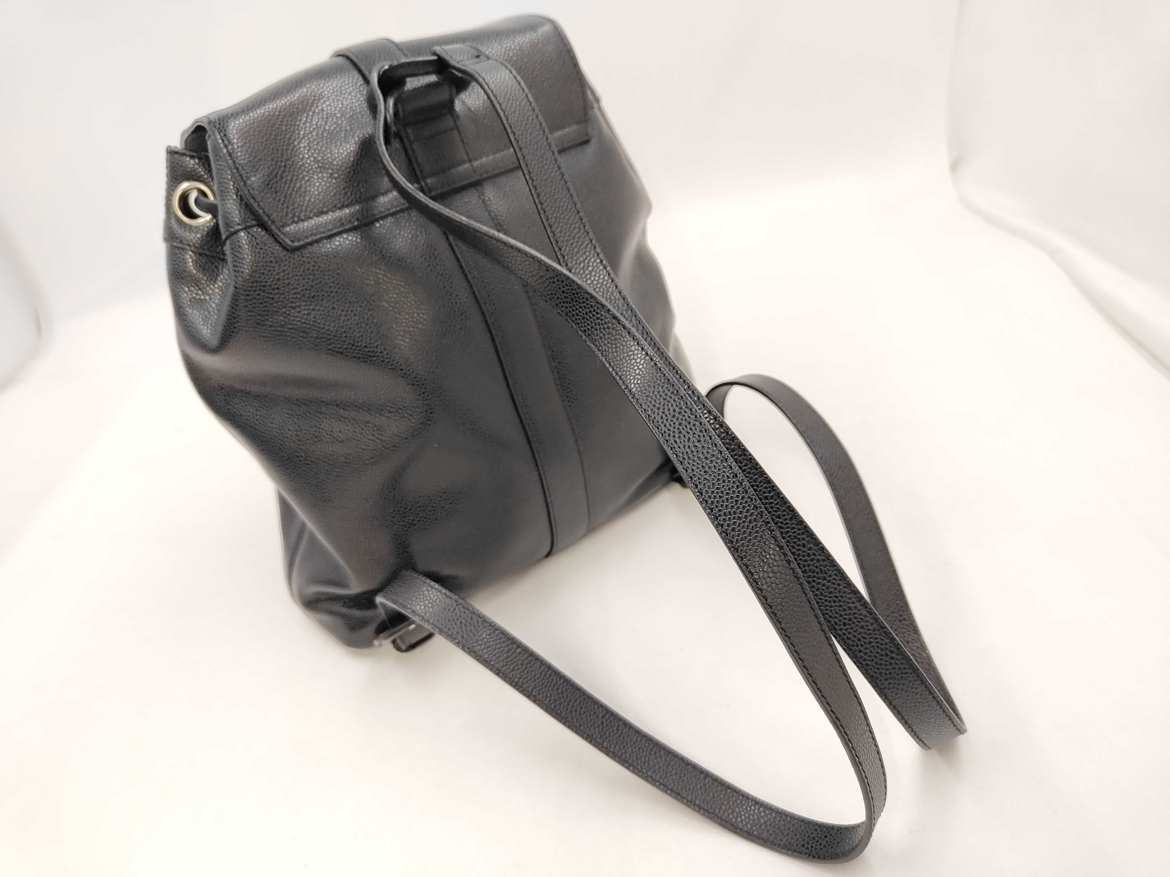 Caviar Skin CC Drawstring Backpack with Coco Mark and Turnlock 5967200 (Rucksack) — view 3