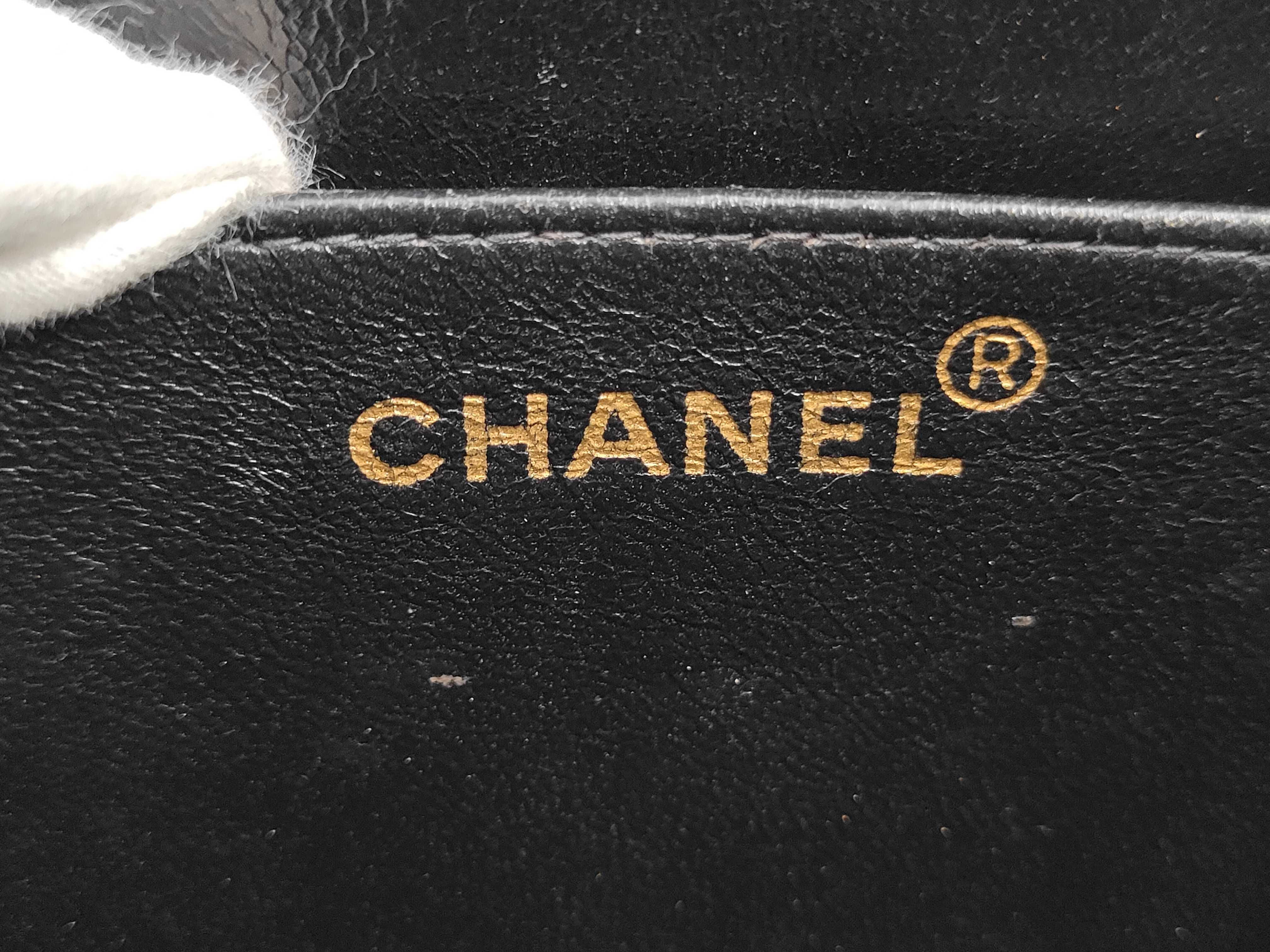 Matelassé enamel handbag (with original seal) — view 9