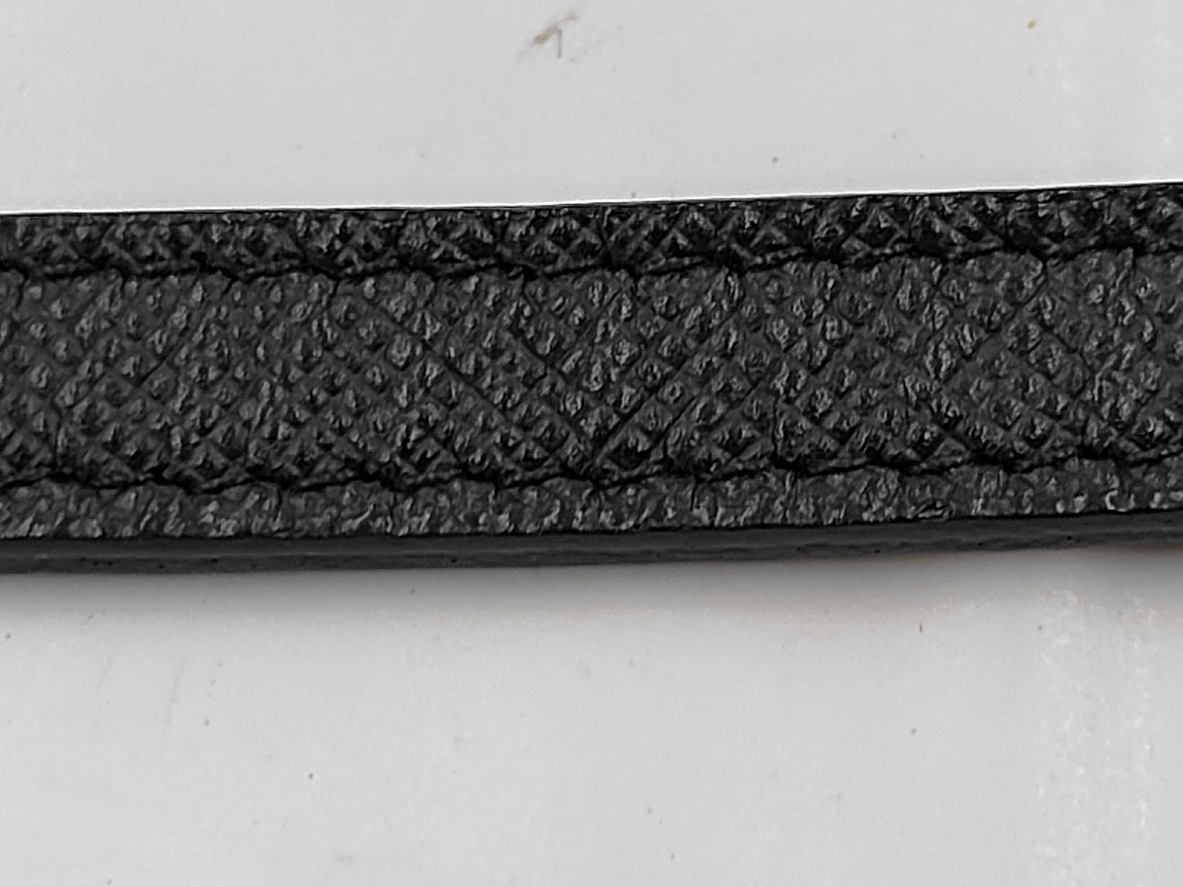 Saffiano Metal Chain Wallet Black Shoulder Bag — view 4