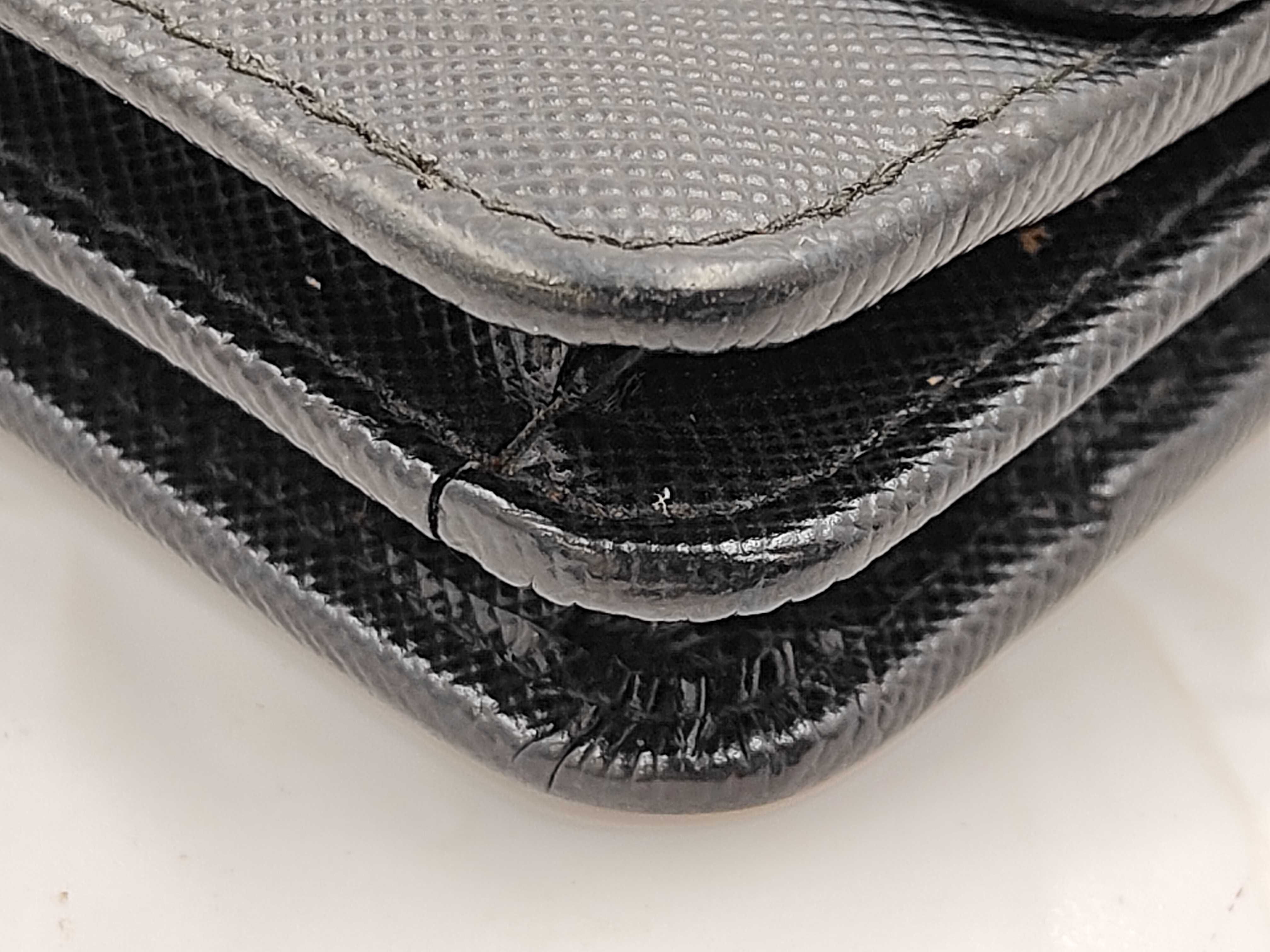 Saffiano Metal Chain Wallet Black Shoulder Bag — view 5