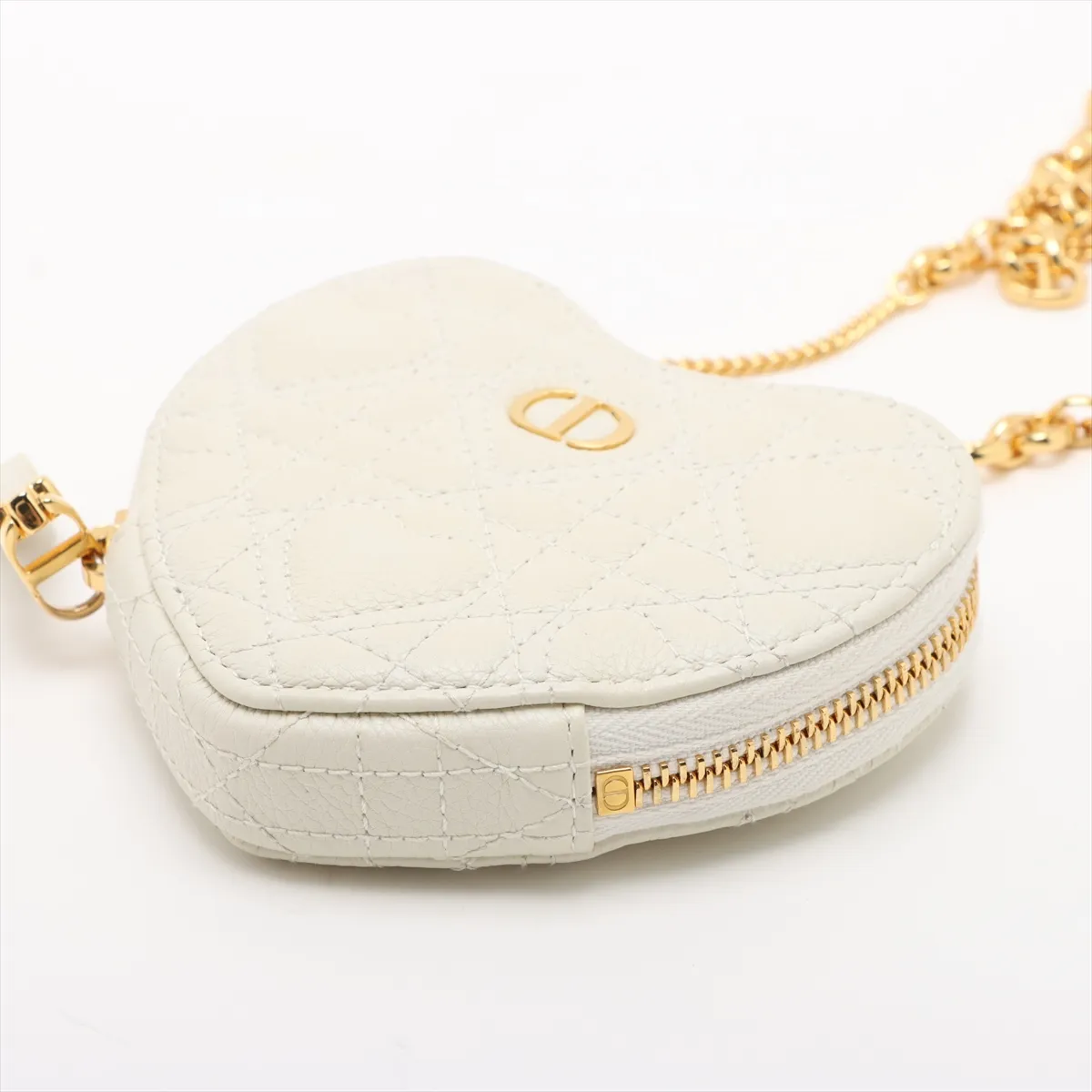 Heart Cannage Caro Leather Chain Shoulder Bag White — view 3