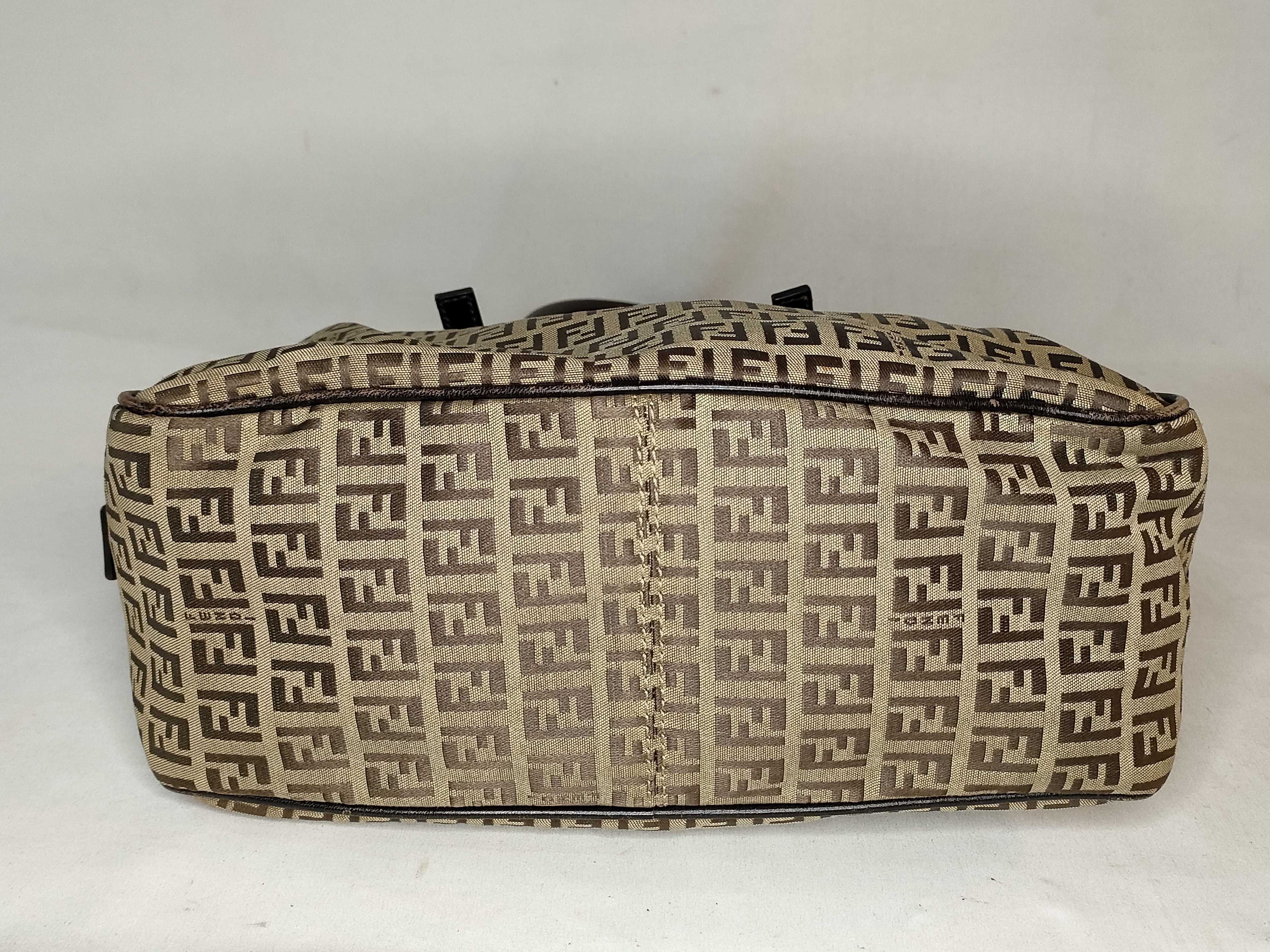 Zucchino Tote Bag — view 7