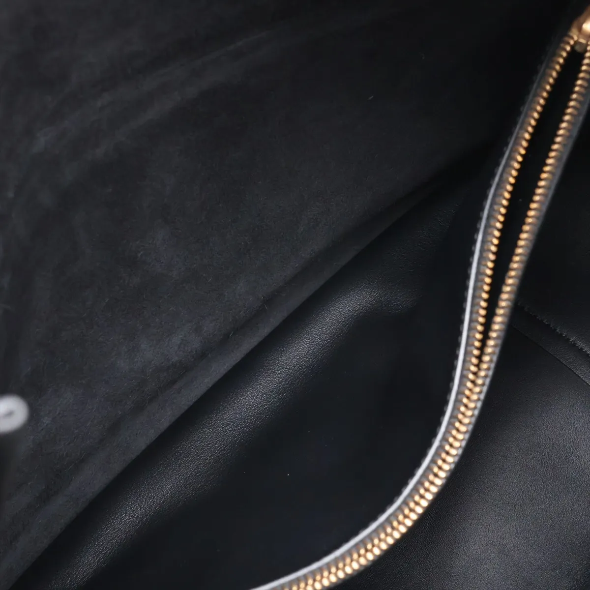 LE 5 A 7 Large 753837 Leather Shoulder Bag, Black — view 7