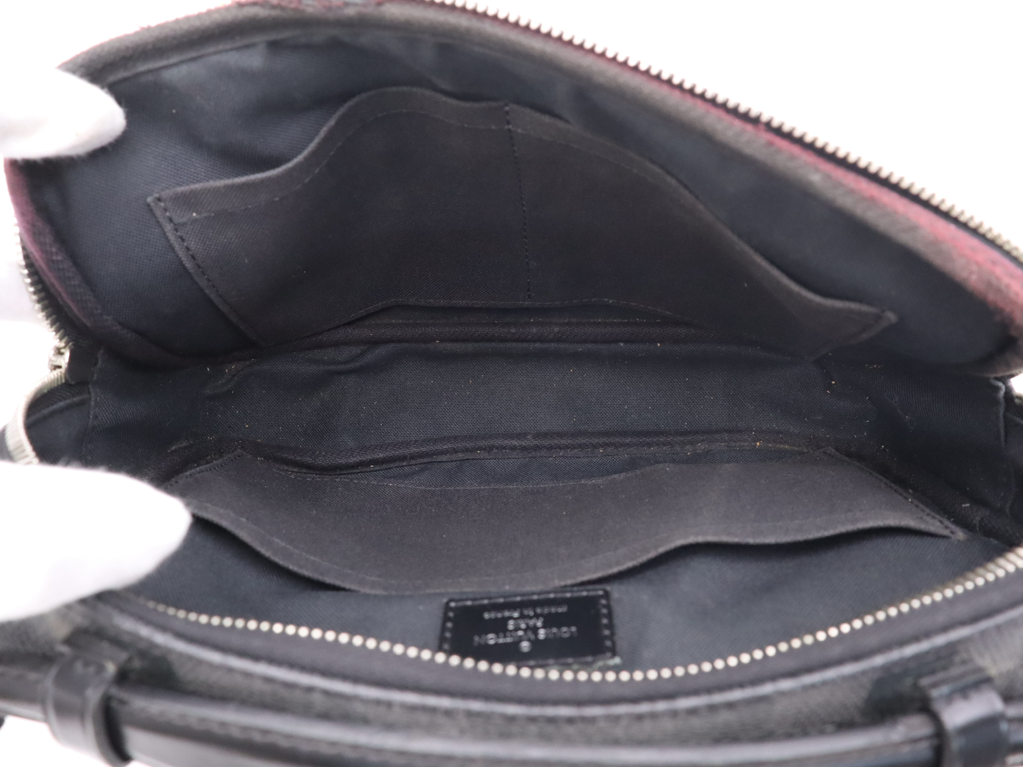 N41289 Graphite Ambler Waist Bag — view 11