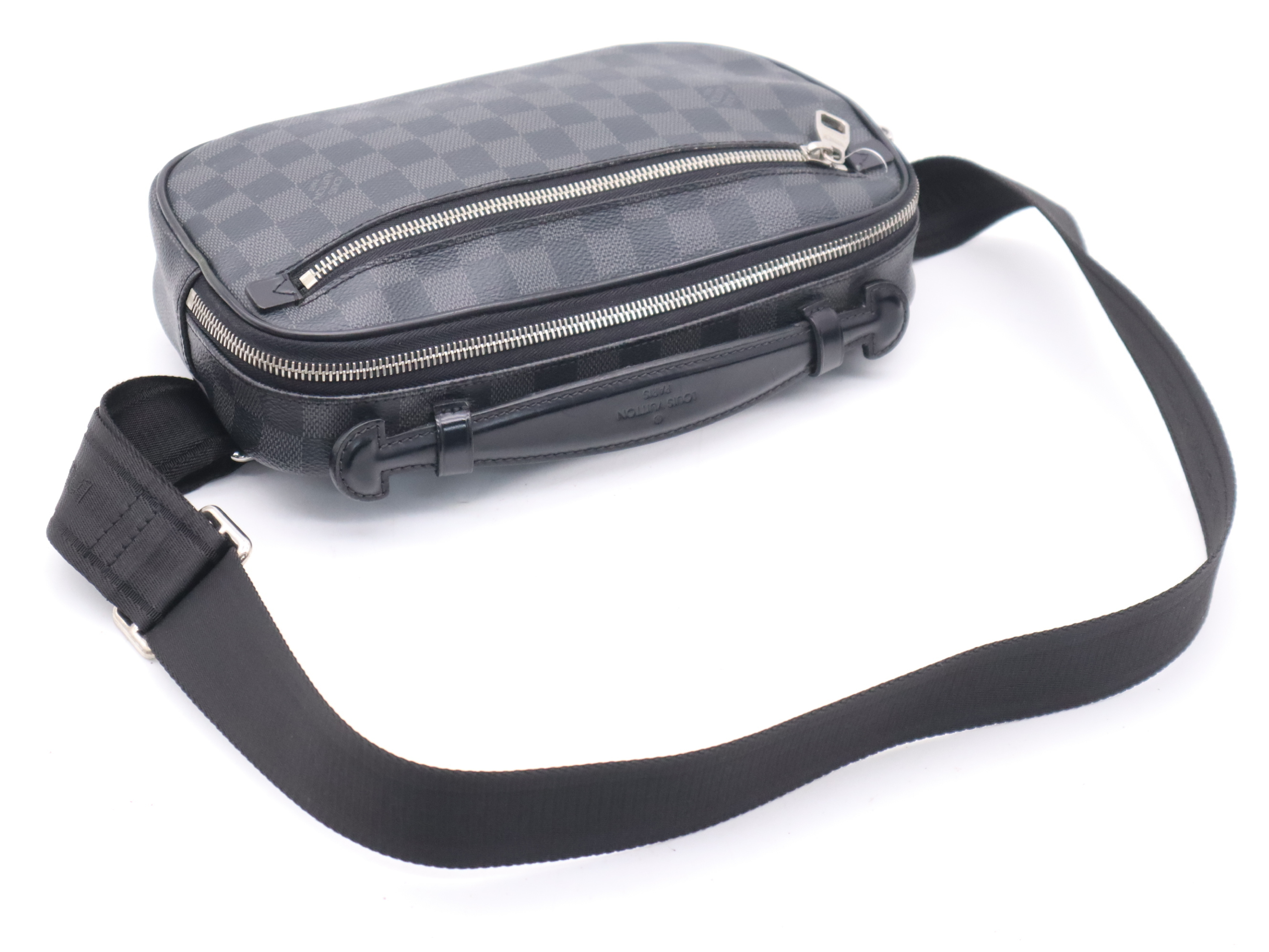 N41289 Graphite Ambler Waist Bag — view 6