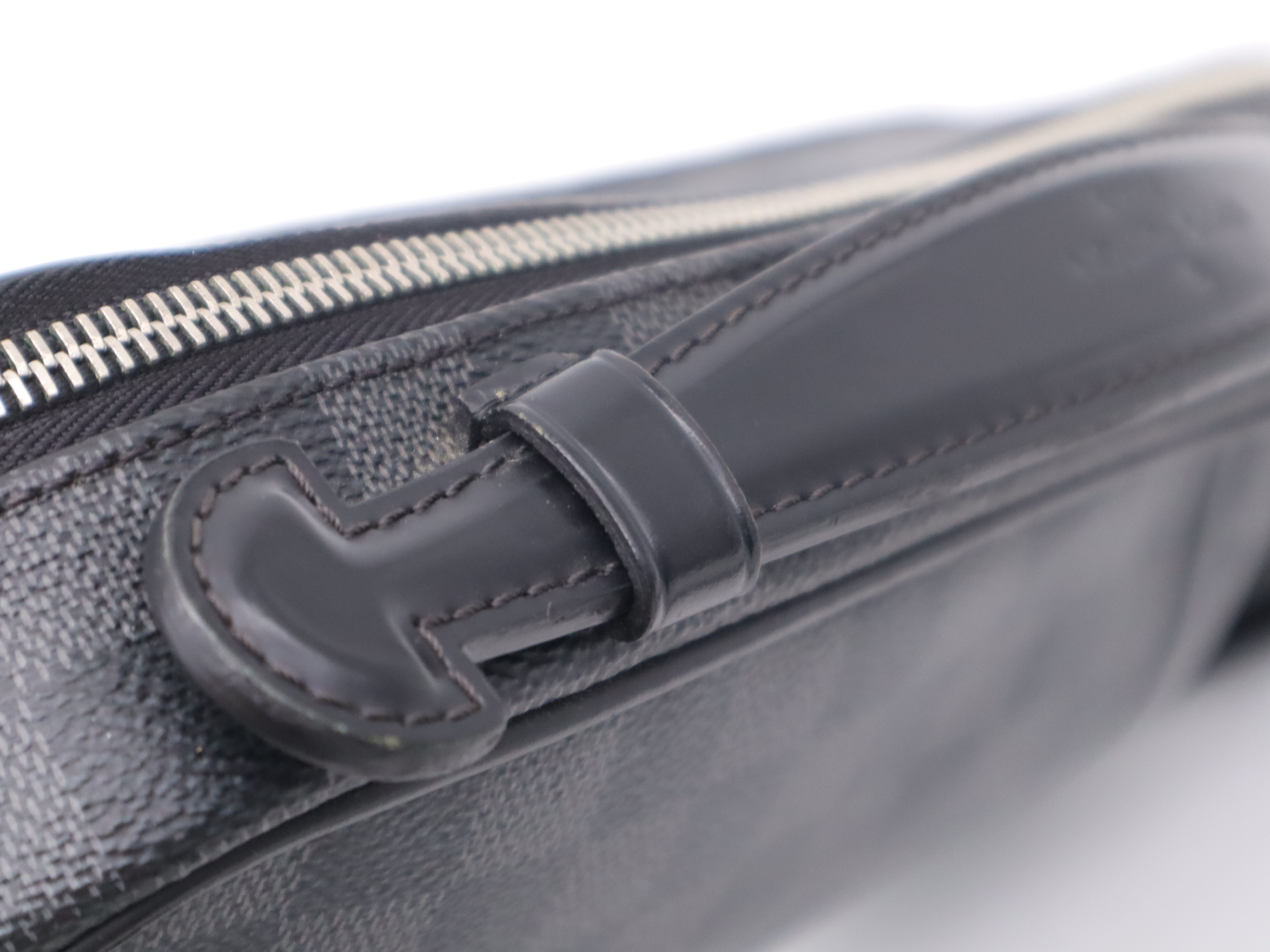 N41289 Graphite Ambler Waist Bag — view 7