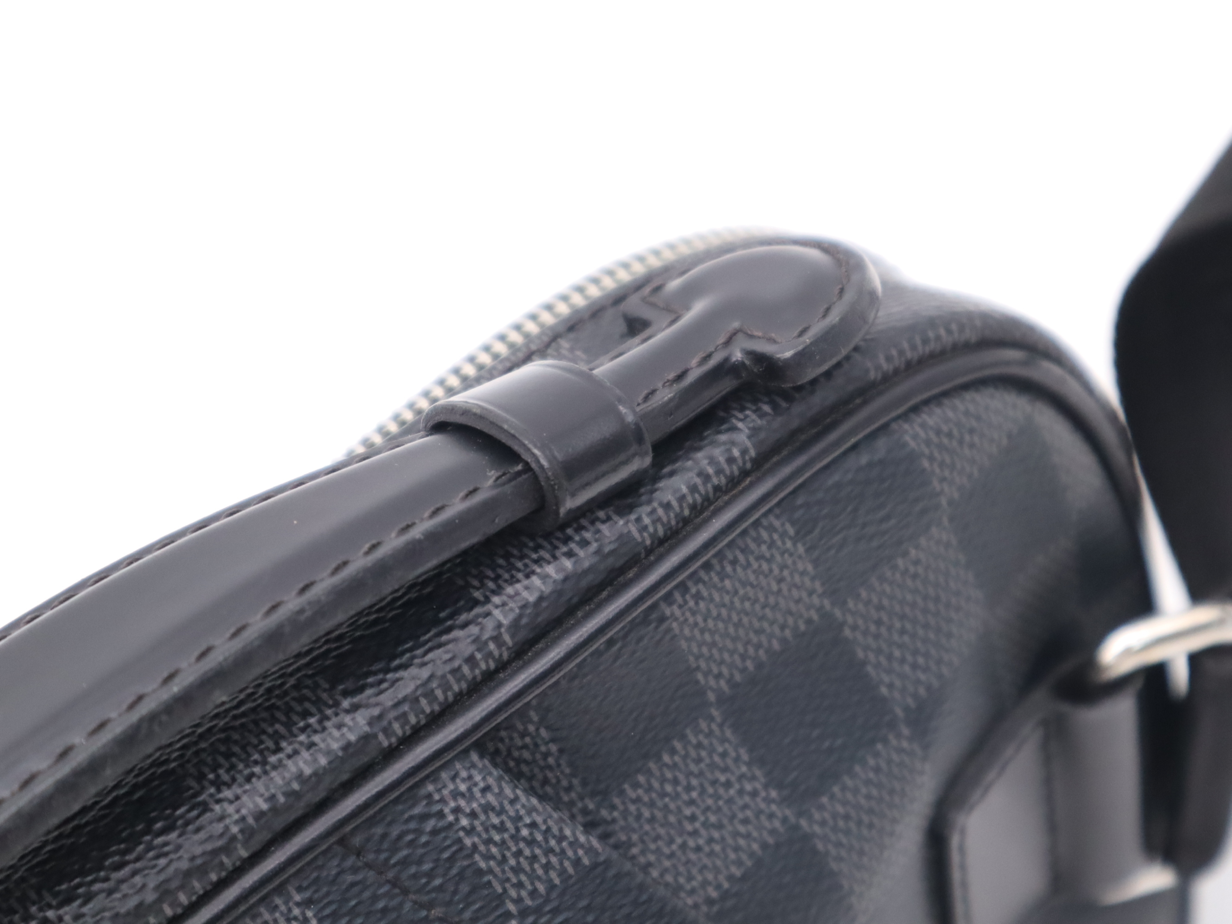 N41289 Graphite Ambler Waist Bag — view 8