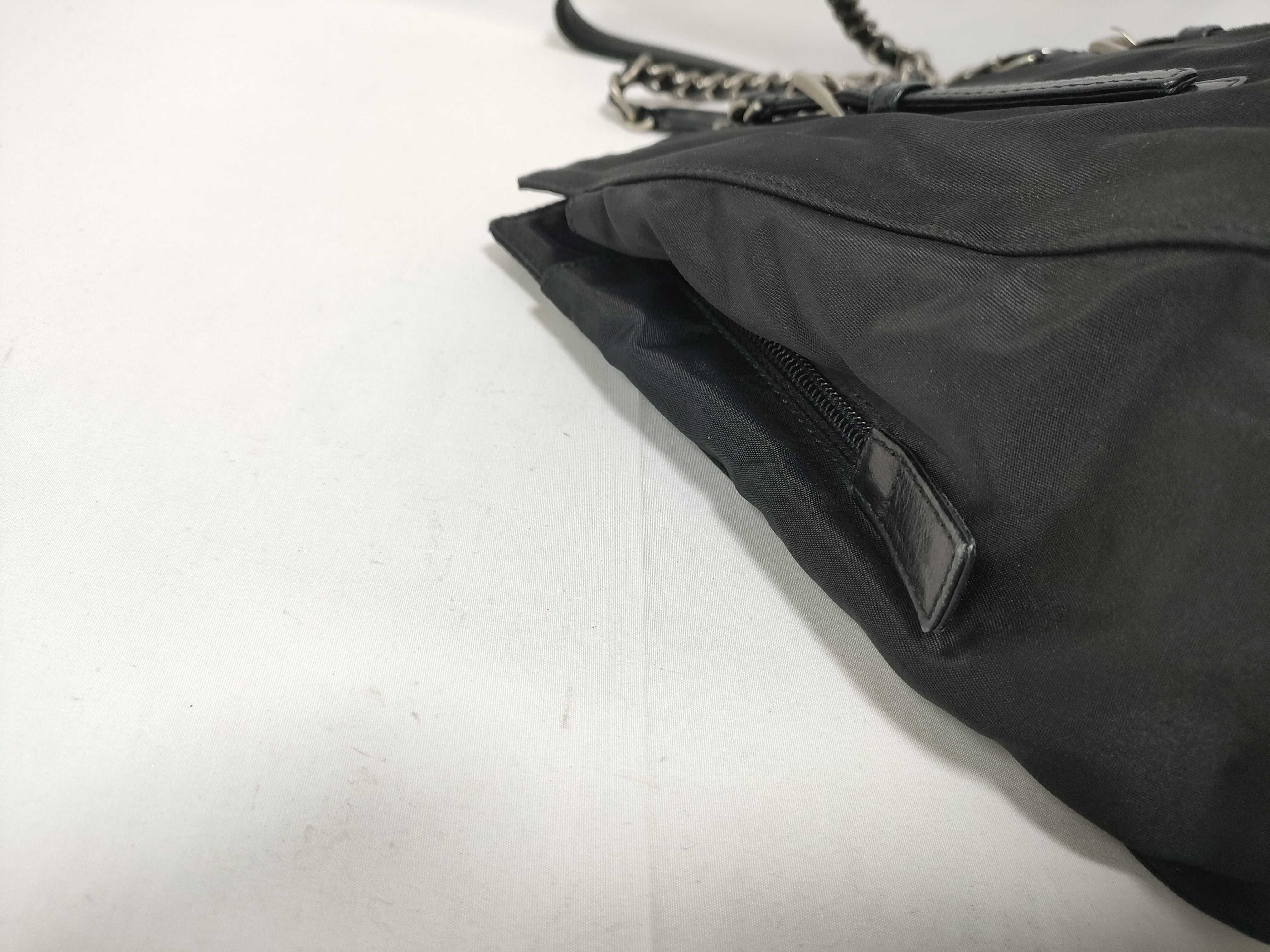 Chain Tote Bag Nylon Triangle Logo Tote Bag — view 6