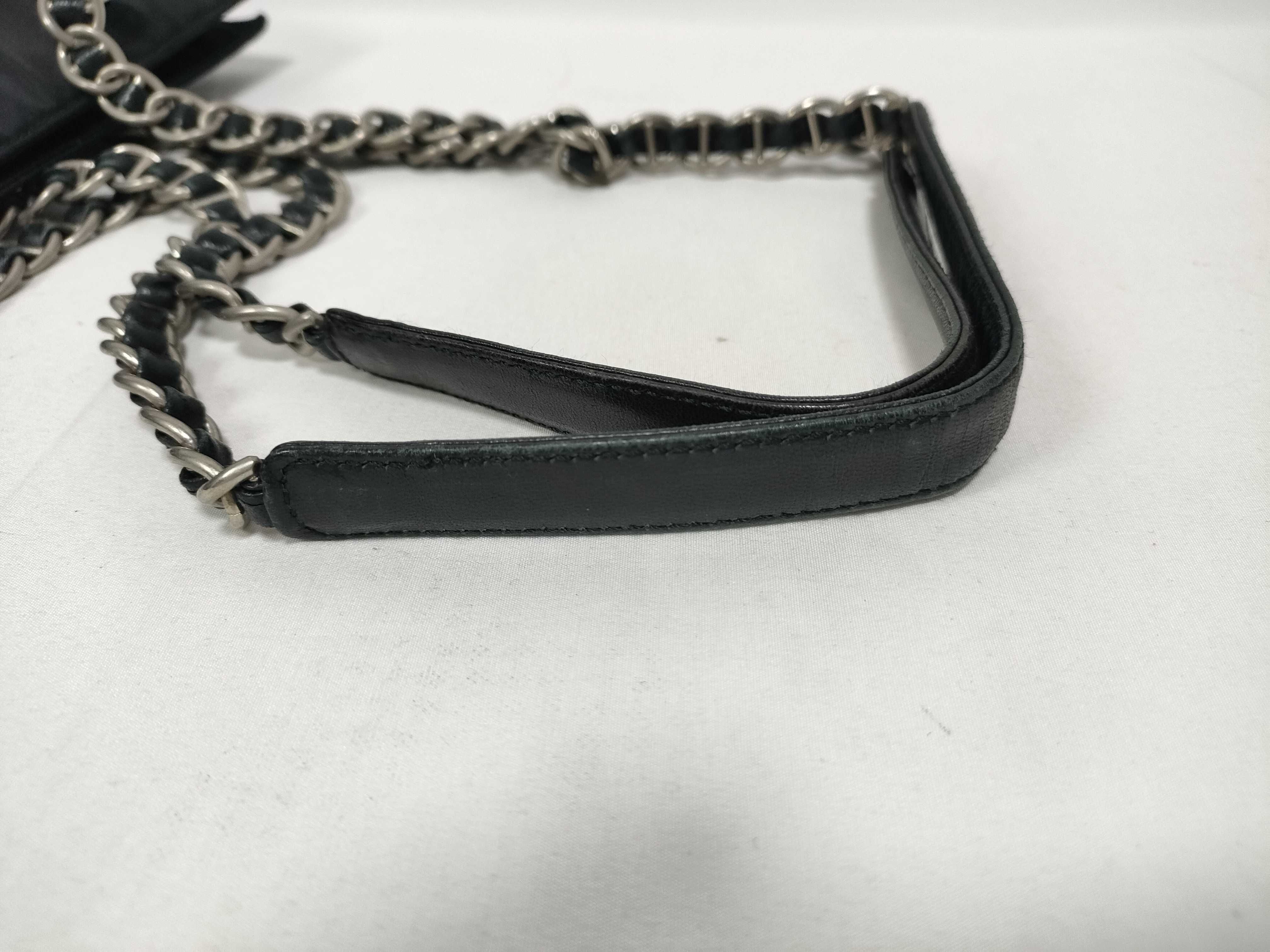 Chain Tote Bag Nylon Triangle Logo Tote Bag — view 7