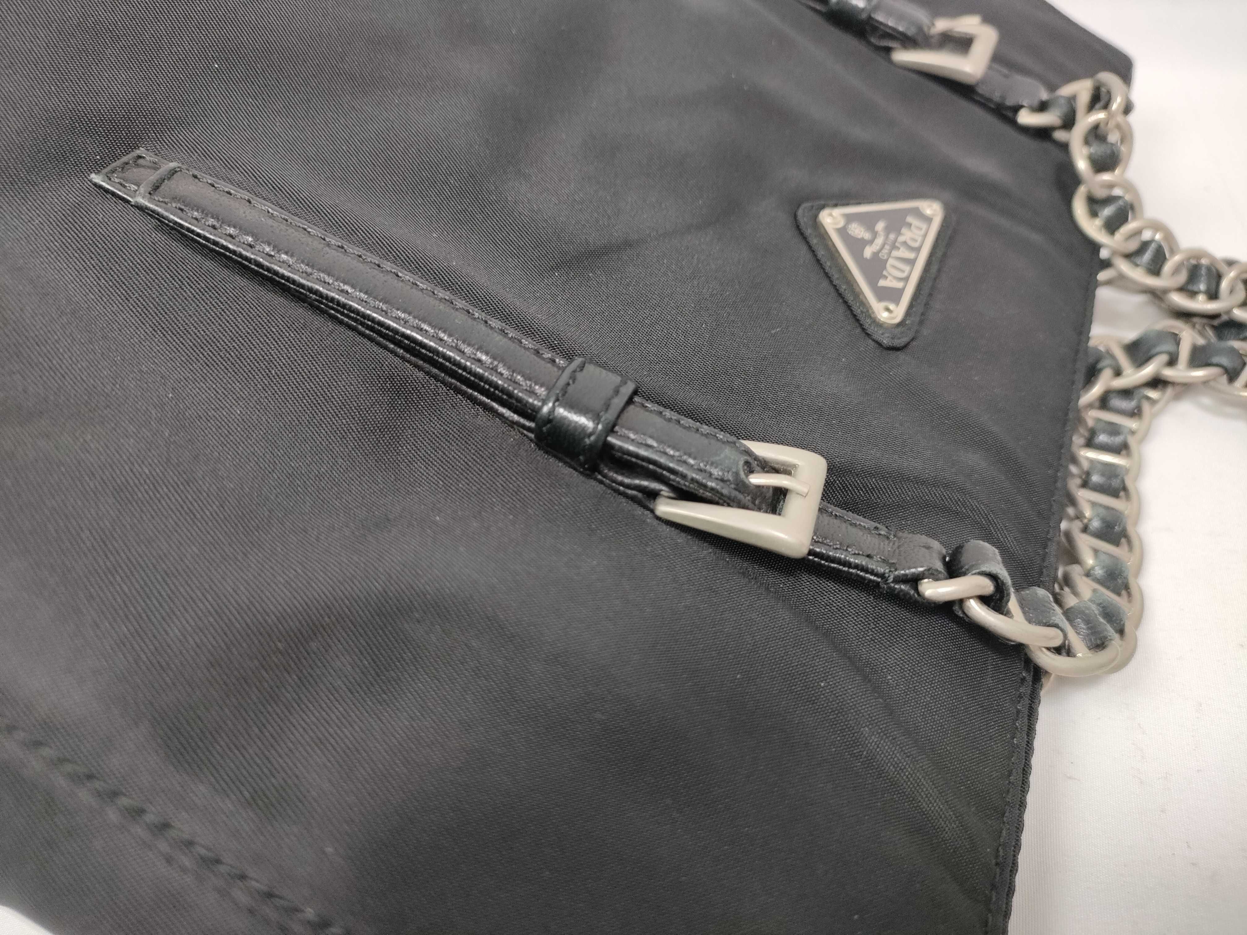 Chain Tote Bag Nylon Triangle Logo Tote Bag — view 9