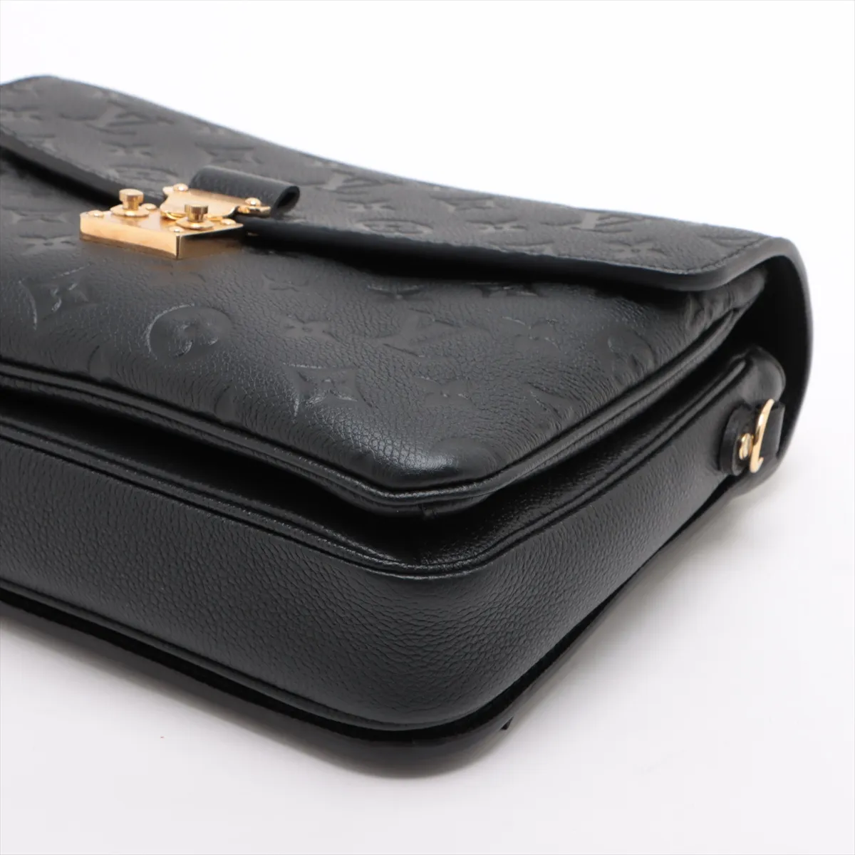 Monogram Empreinte Pochette Metis MM M41487 Black RFID Reactive — view 3