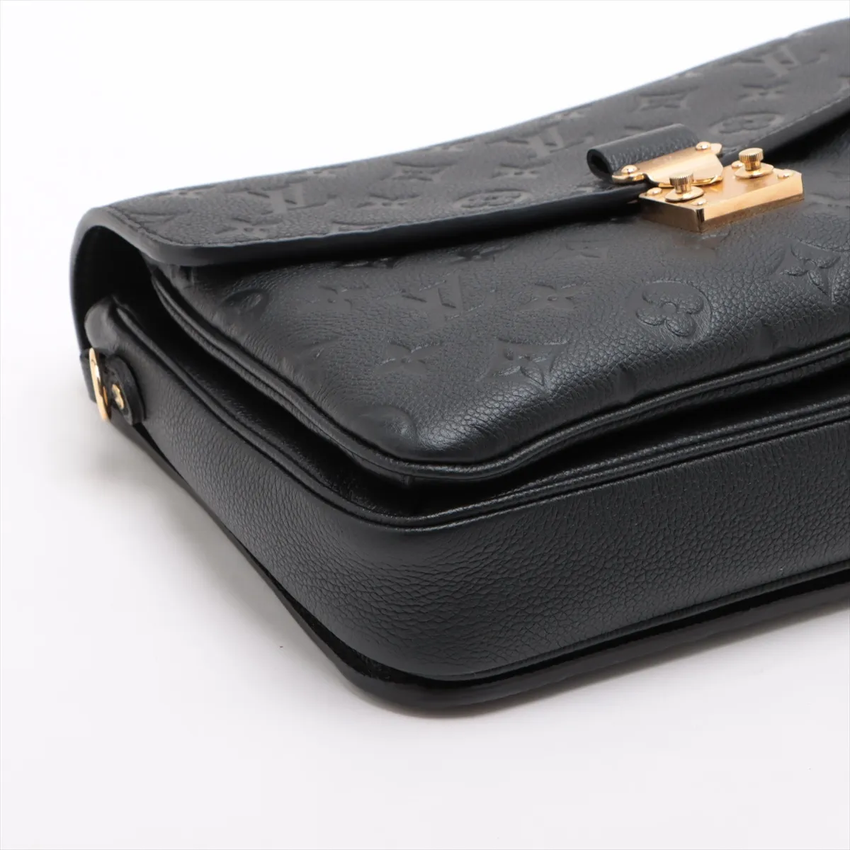 Monogram Empreinte Pochette Metis MM M41487 Black RFID Reactive — view 4