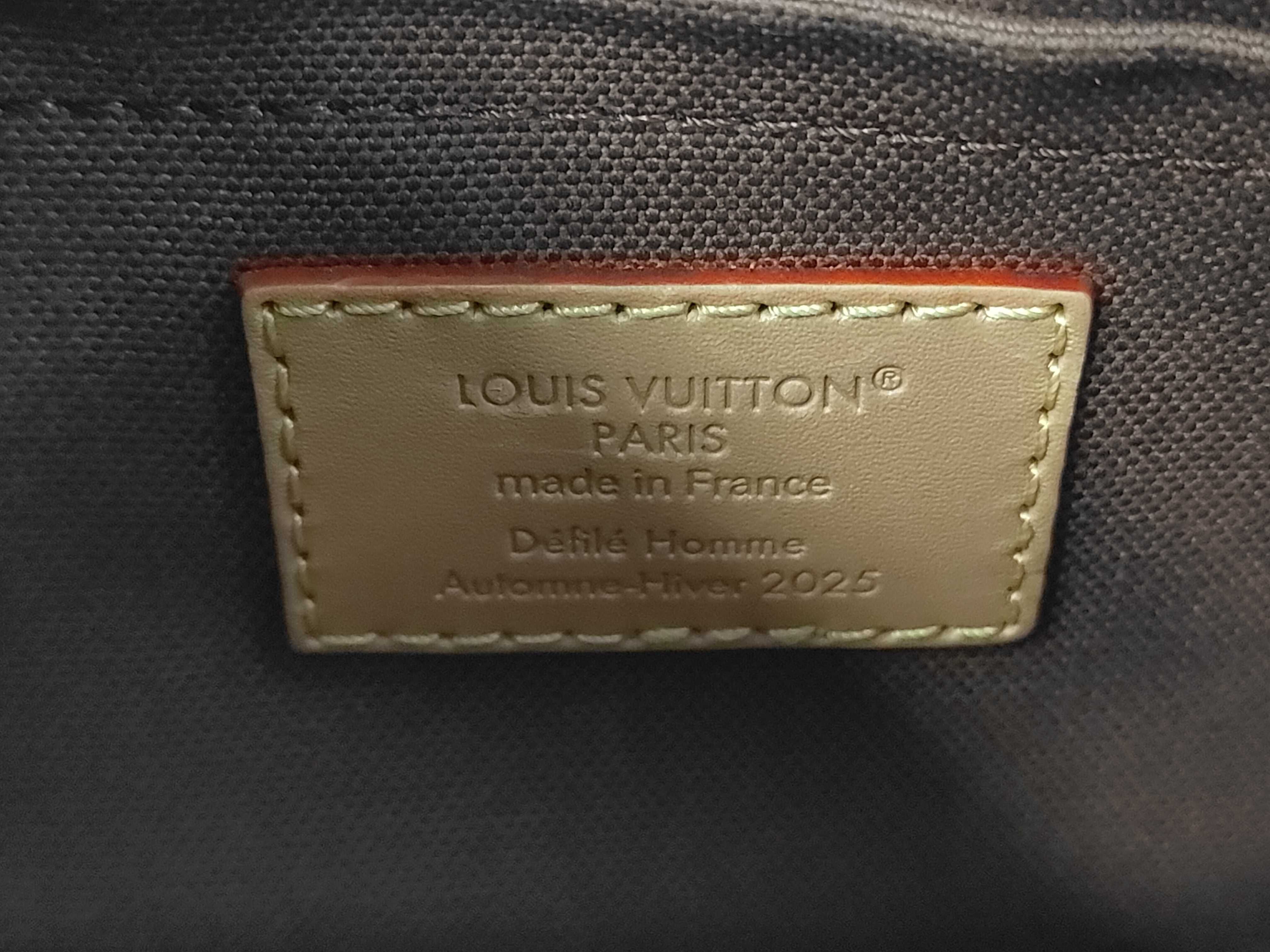 NIGO Keepall Bandoulière 25 Monogram Landscape Shoulder Bag — view 10
