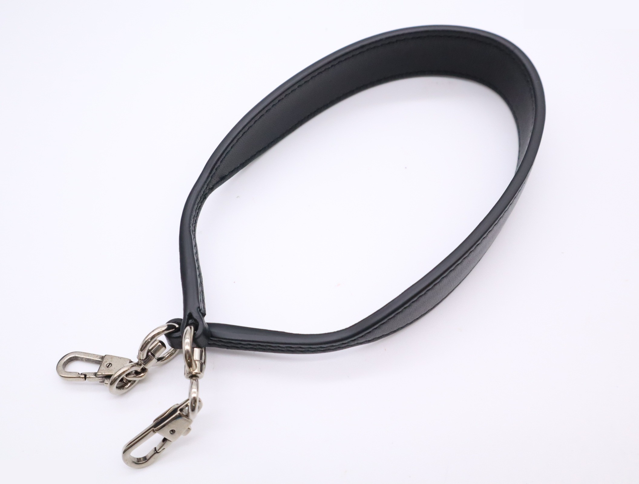 Leather Horsebit Chain Small Shoulder Strap (2 straps) and dust bag included. — view 8