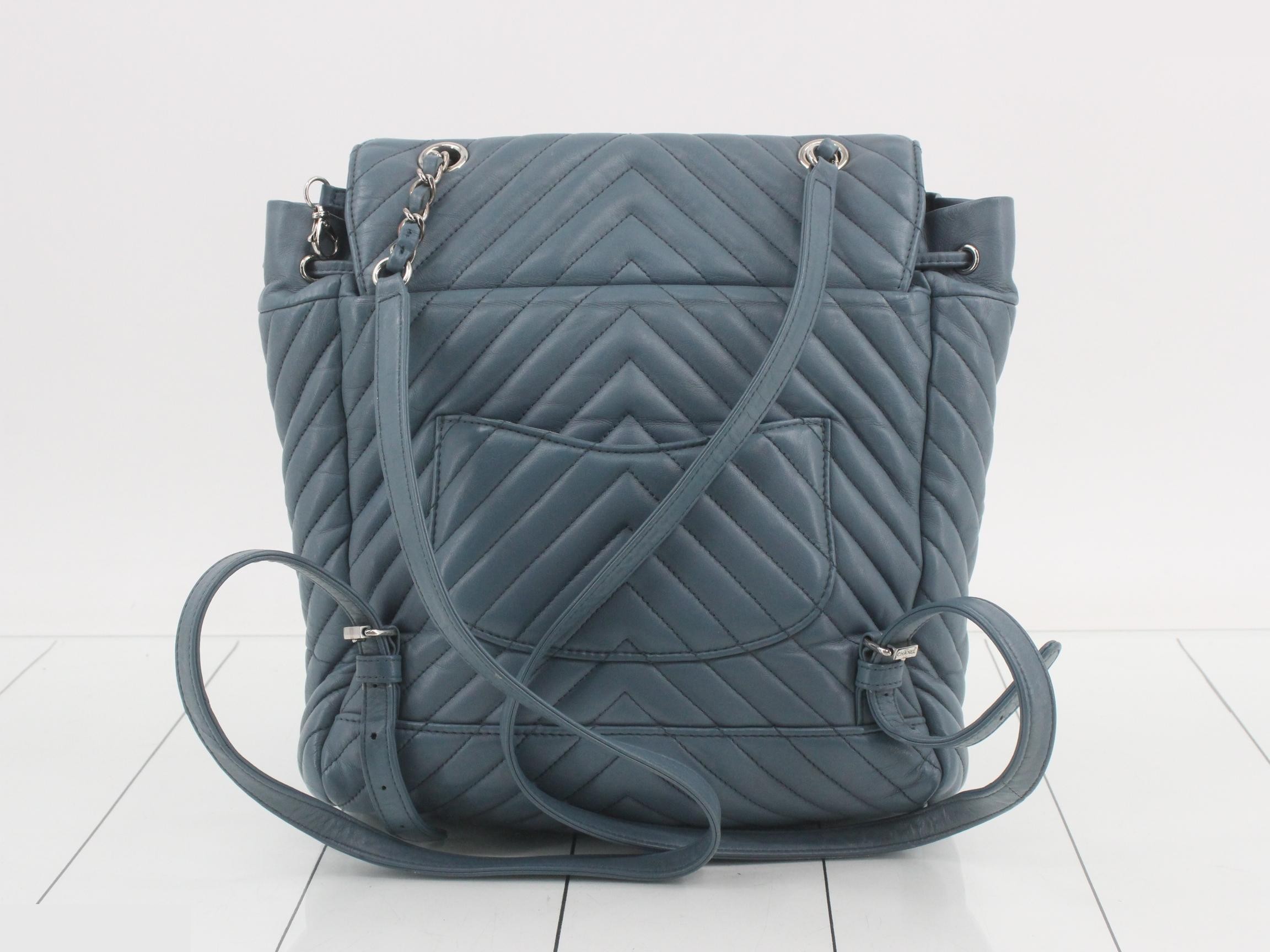 V-stitch leather Coco Mark chain backpack — view 2