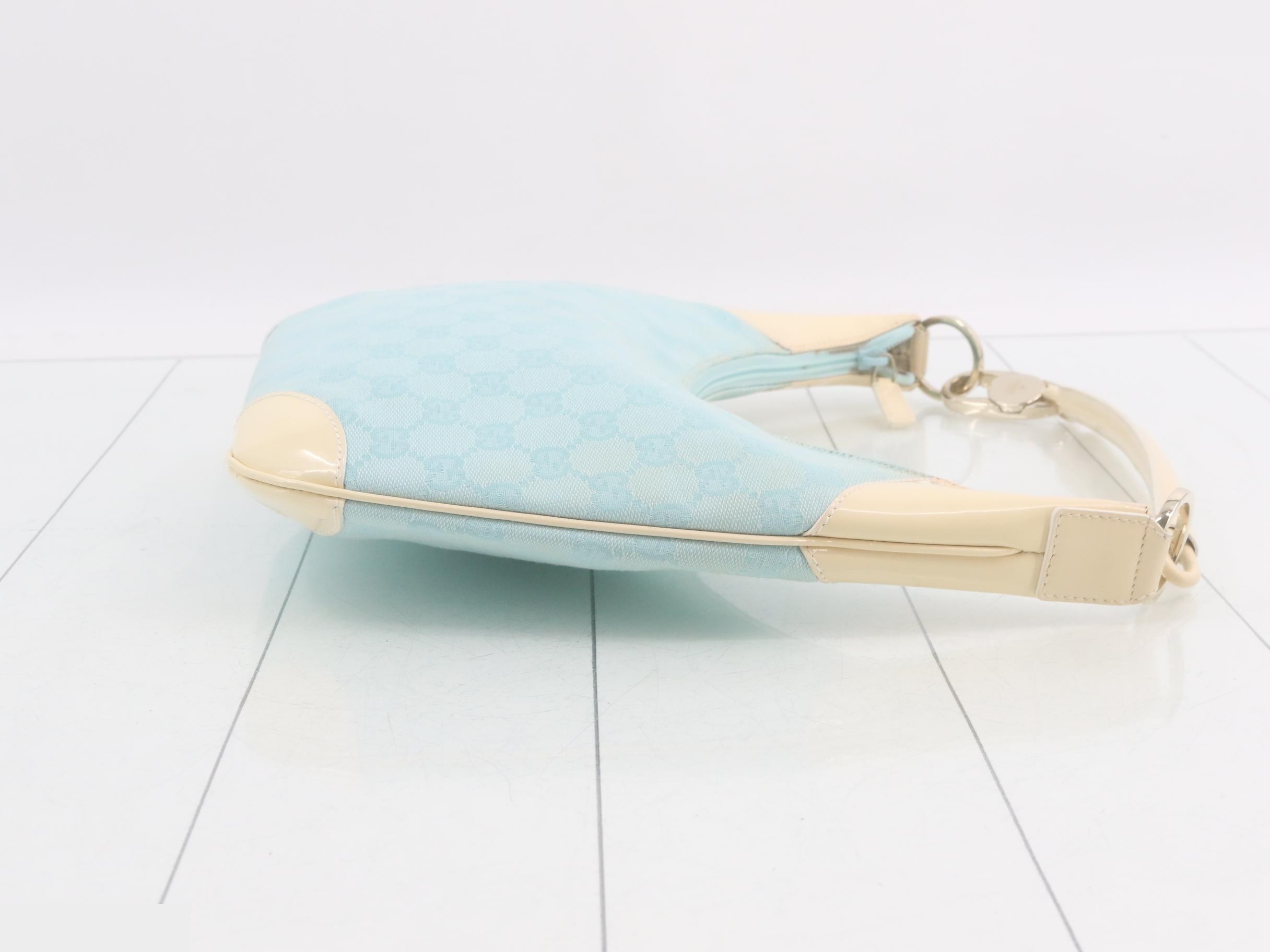 GG Canvas (Bag) - Handbag — view 3