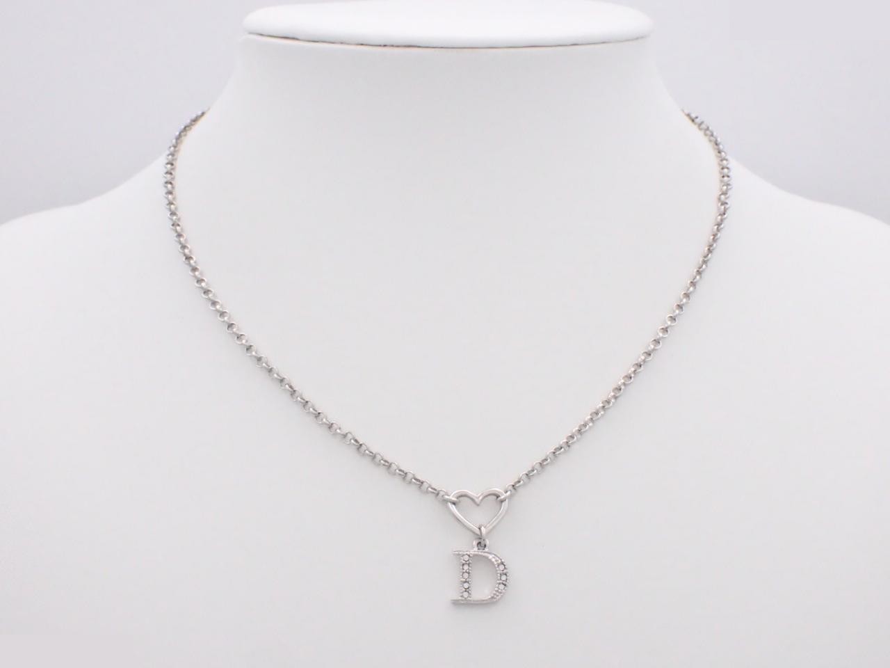 Other lines: Precious metal necklace, heart design, silver, chain approximately 42cm. — view 3