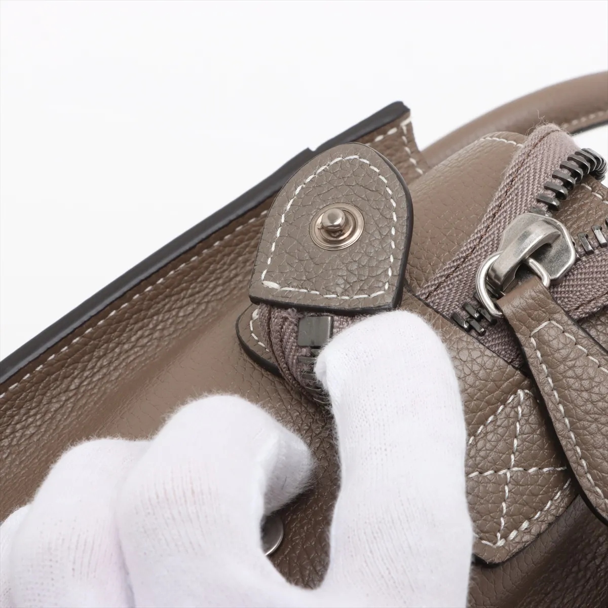 Luggage Micro Shopper Leather Handbag Greige — view 11