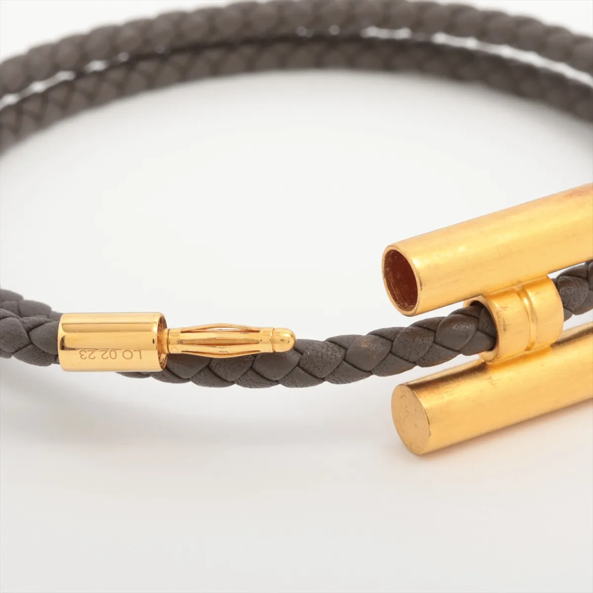 Tourni Tresse LO0223 bracelet, GP x leather, gray x gold. Shows — view 5