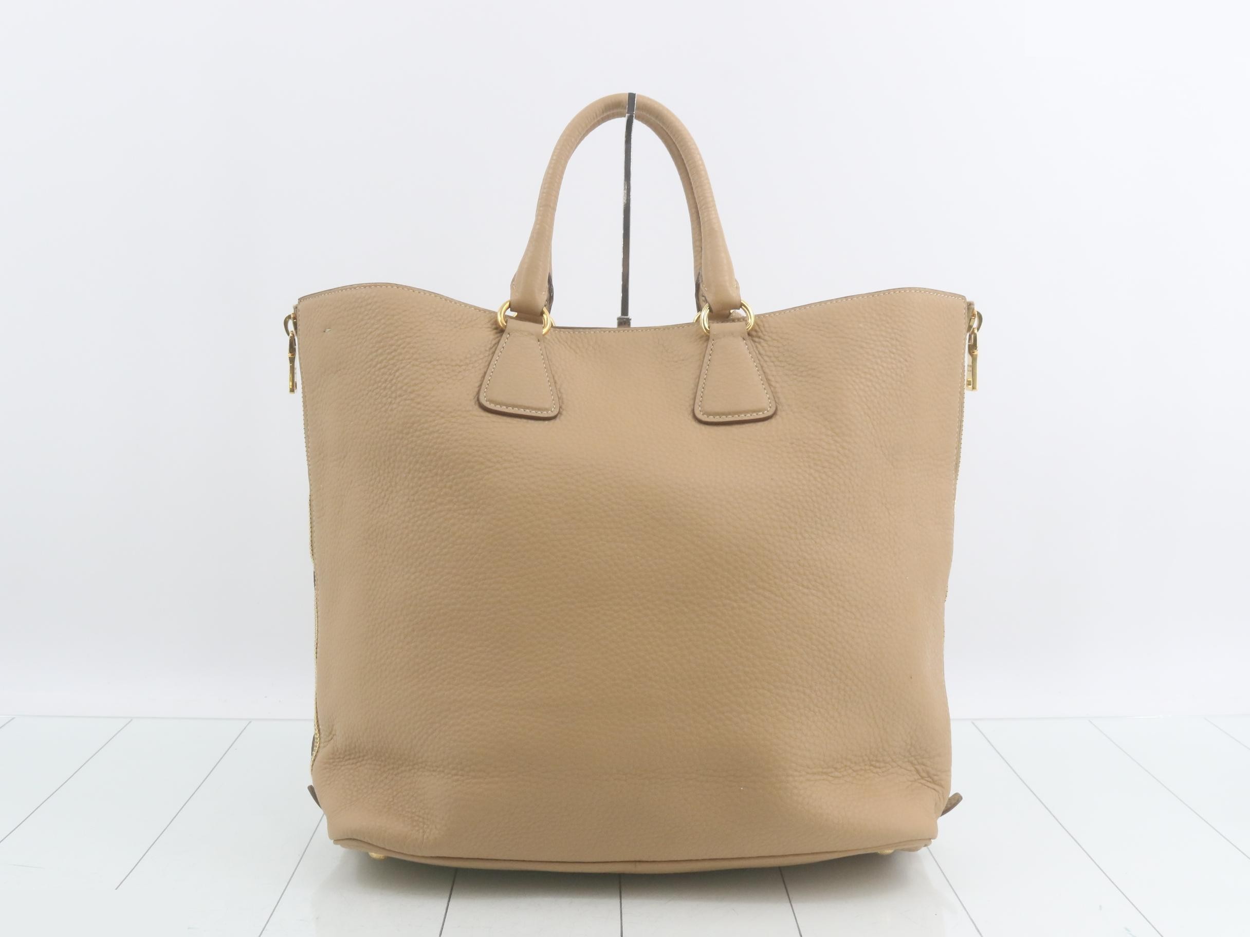 Vitello Daino Leather Tote Bag — view 2