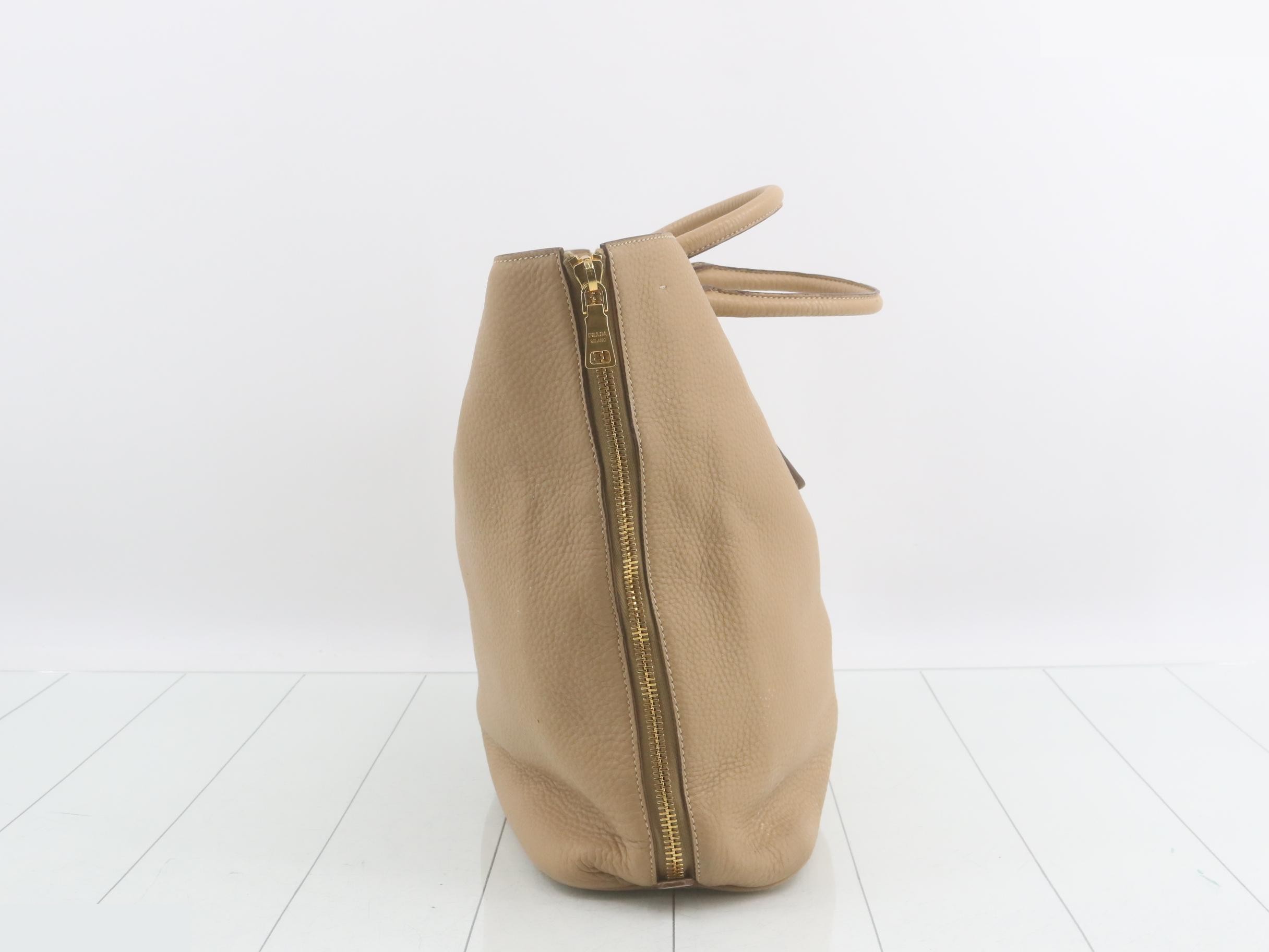 Vitello Daino Leather Tote Bag — view 4