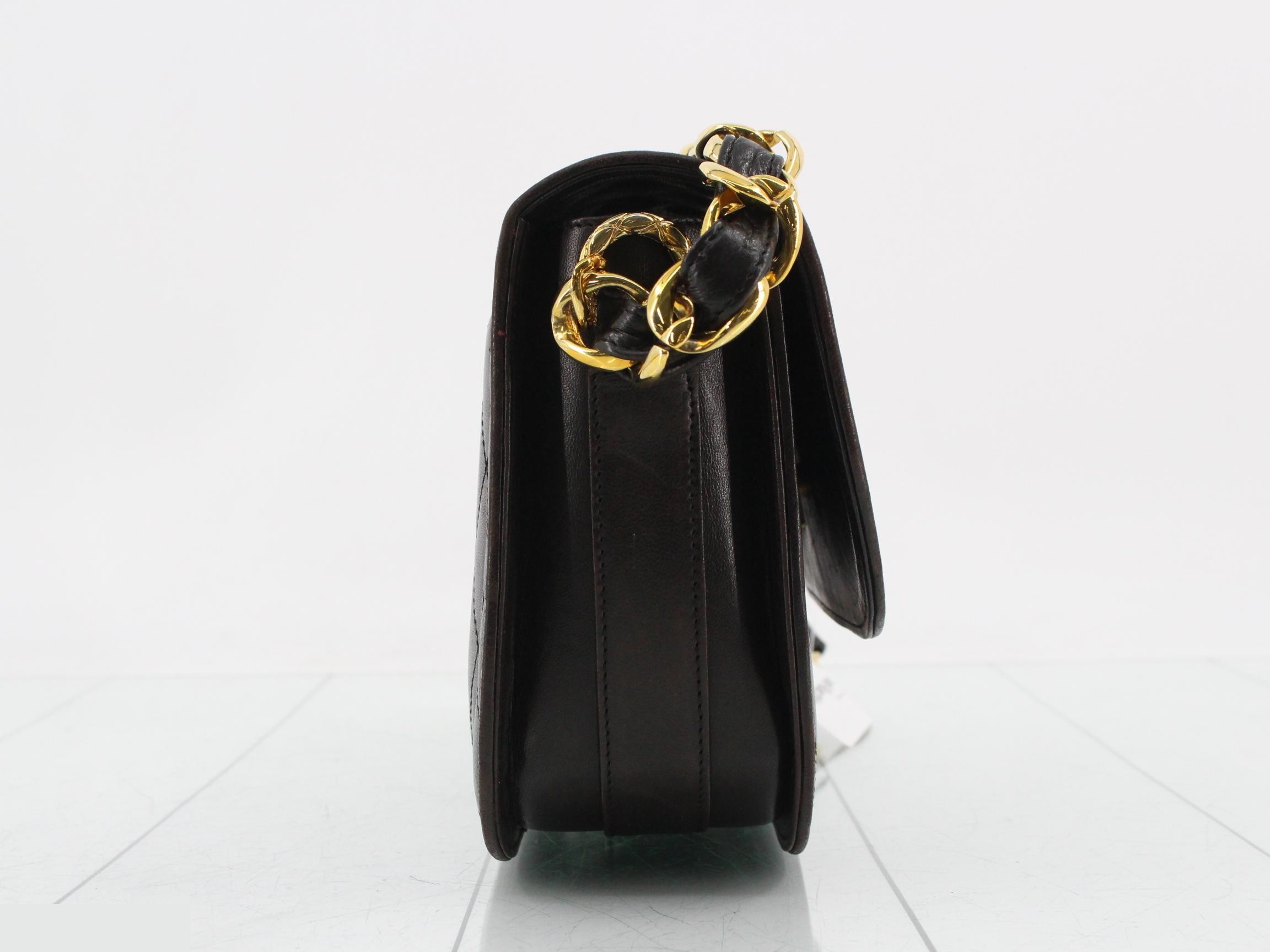 Matelassé (bag) - Shoulder bag — view 4